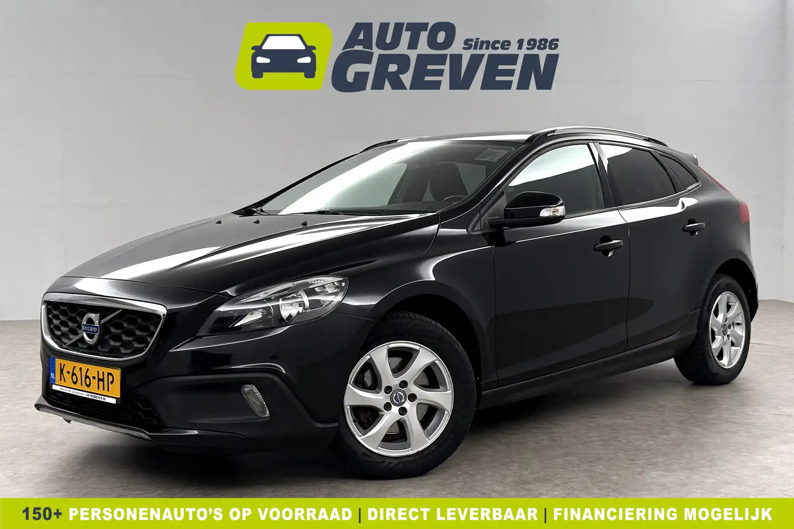 Volvo V40 Cross Country 1.6 T4 180PK Airco Cruise Navigatie Parkeersensore Zwart - 1
