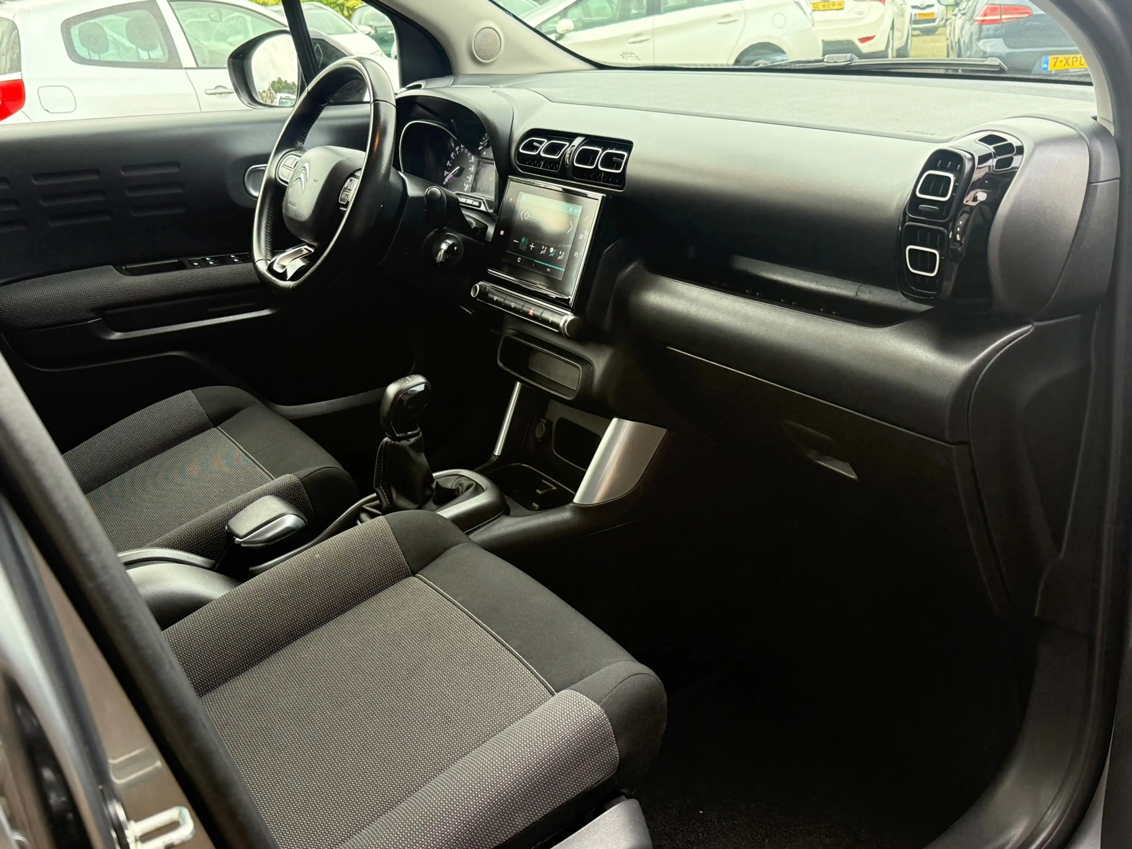 Citroen C3 Aircross 1.2 PureTech Feel — photo 8