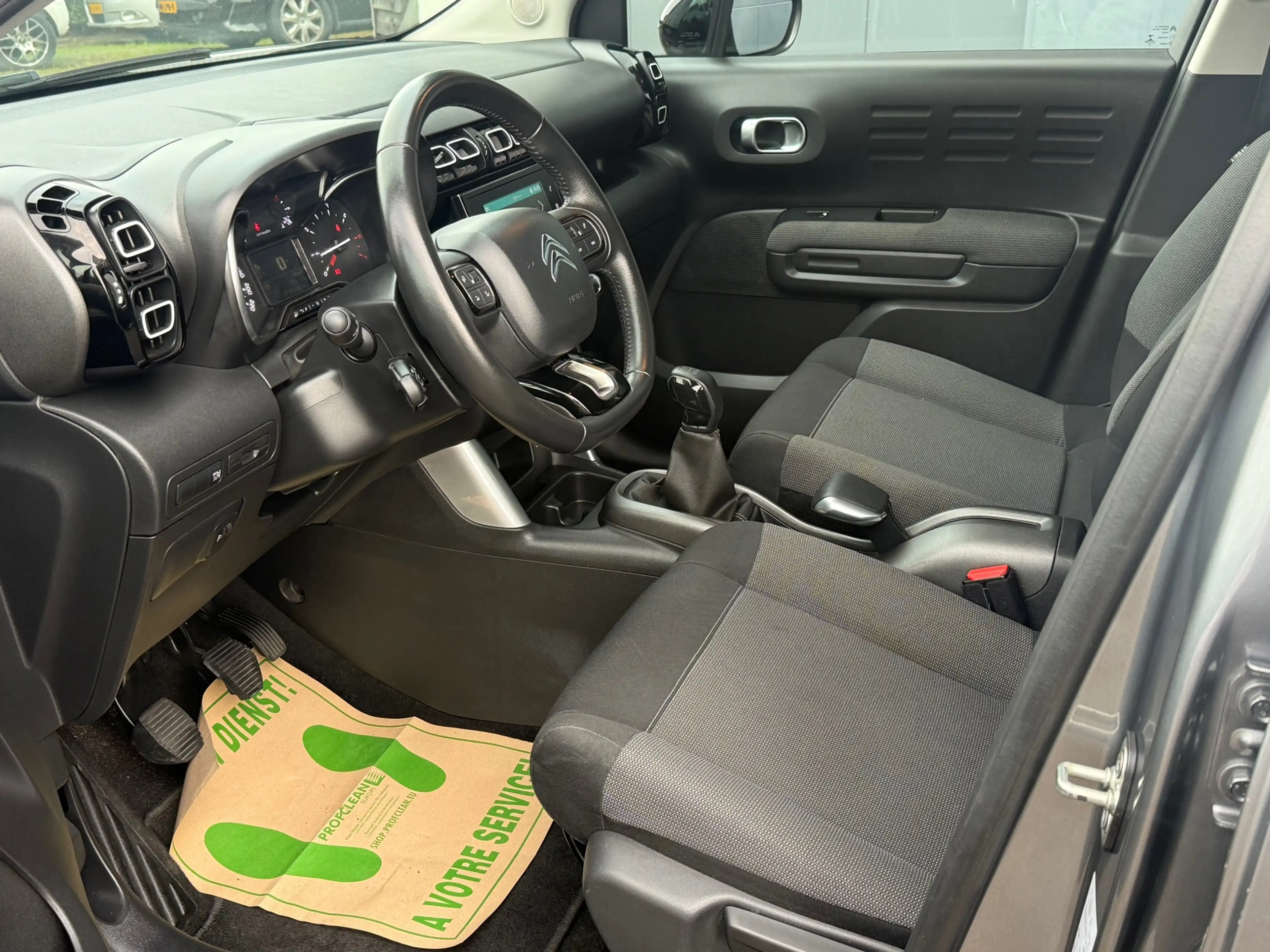 Citroen C3 Aircross 1.2 PureTech Feel — photo 7