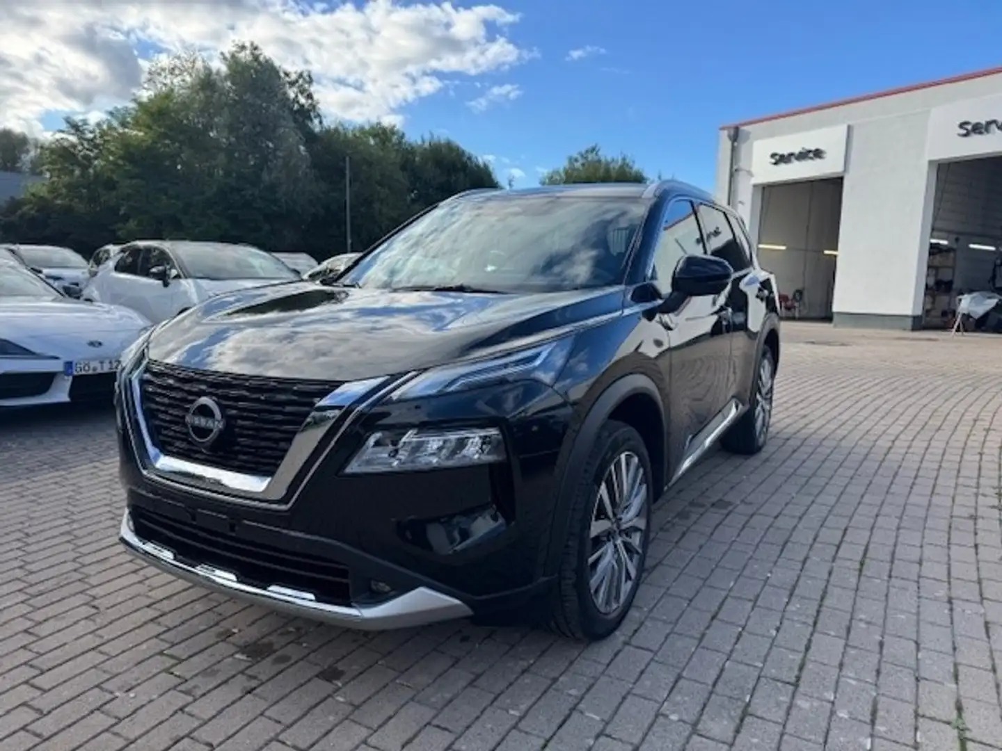 Nissan X-Trail 1.5 VC-T MHEV Tekna+ ACC+LED+Navi+Pano Noir - 1