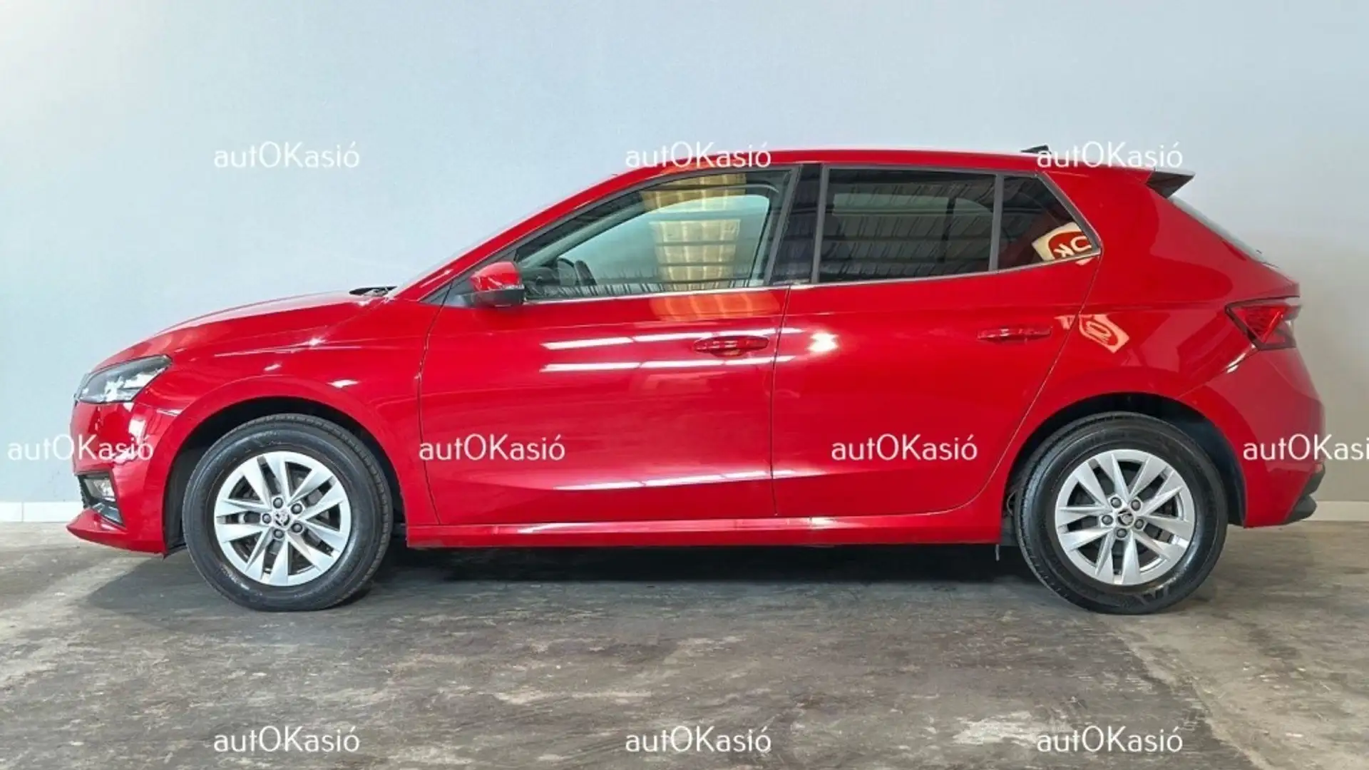 Skoda Fabia 1.0 TSI Selection 70kW Rouge - 2