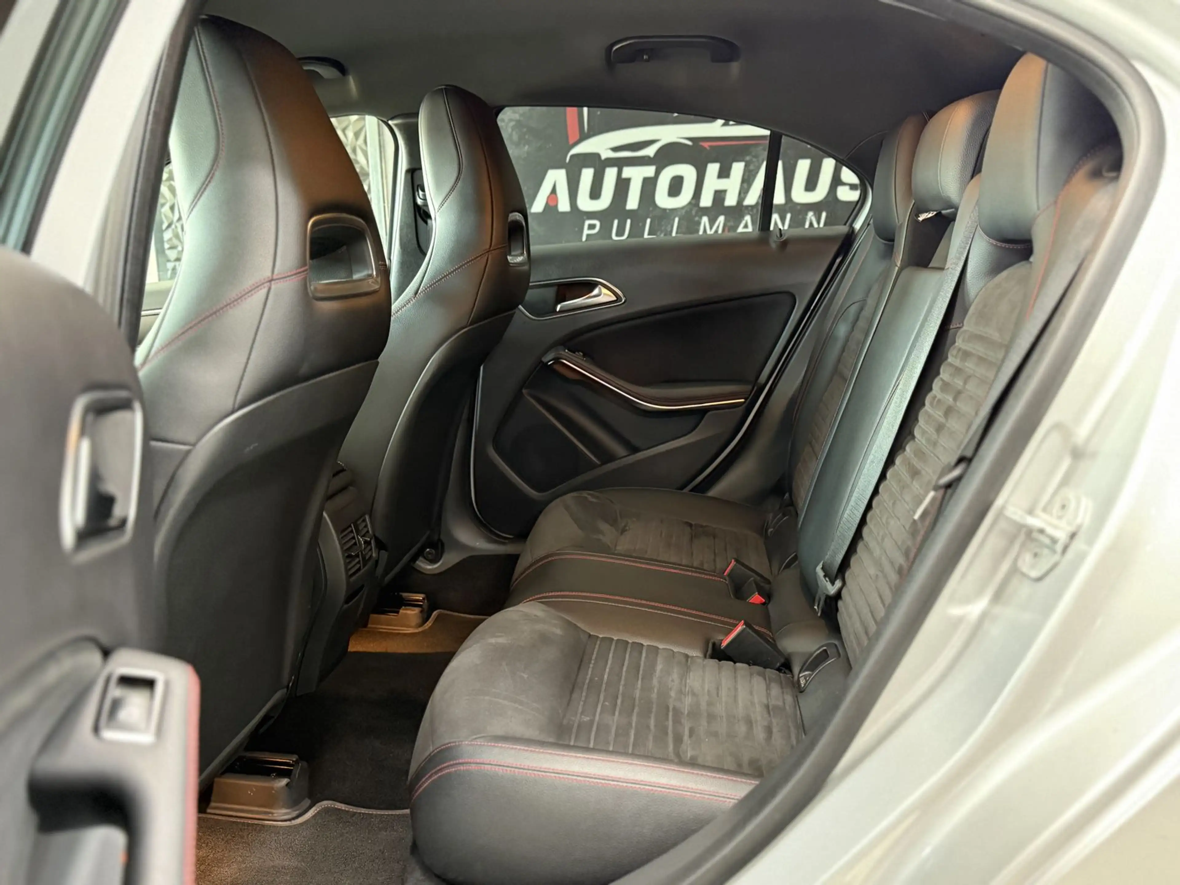 Mercedes-Benz A 200 A 200 Street Style *AMGLINE*CARPLAY* — photo 14