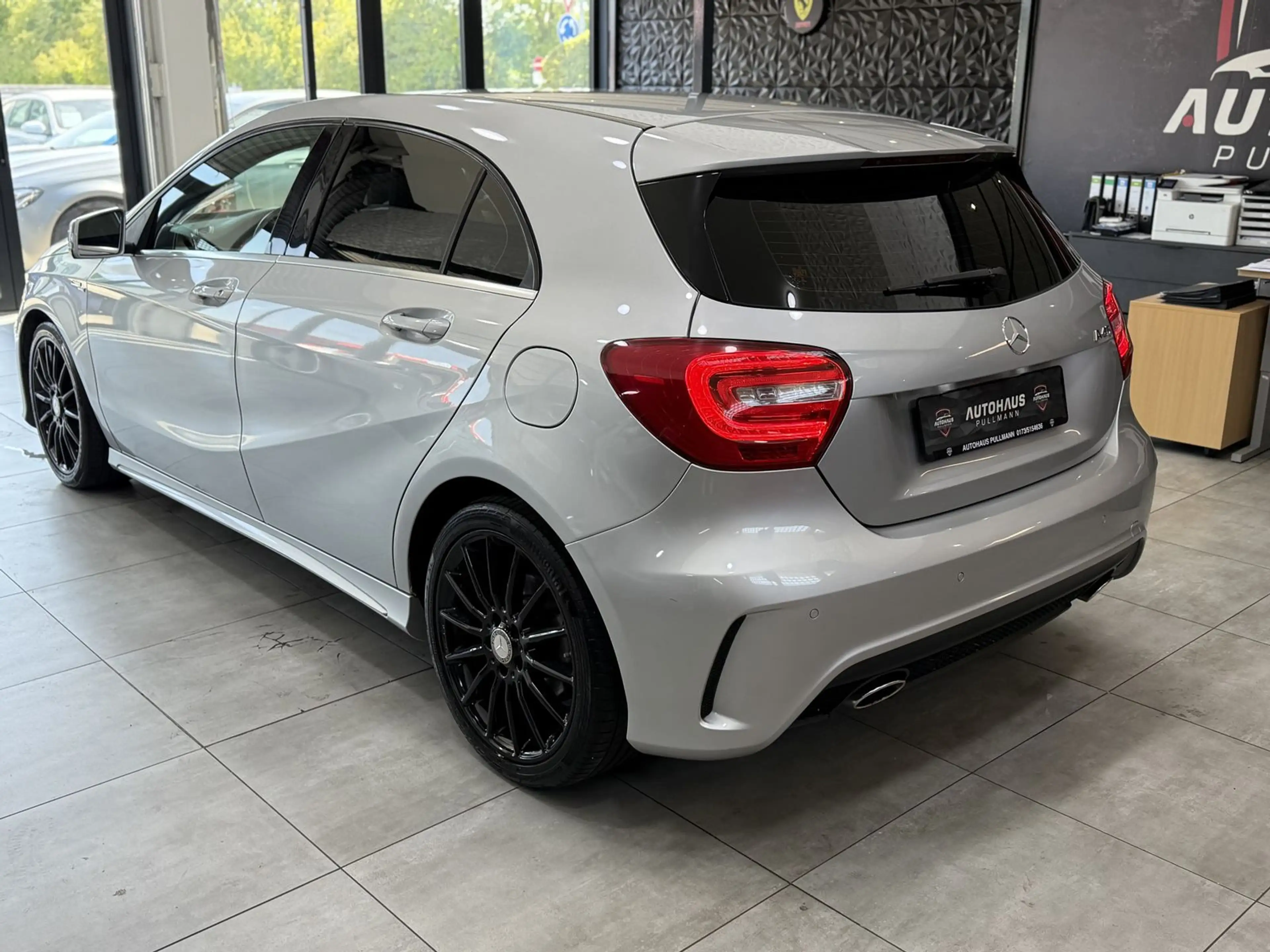 Mercedes-Benz A 200 A 200 Street Style *AMGLINE*CARPLAY* — photo 6