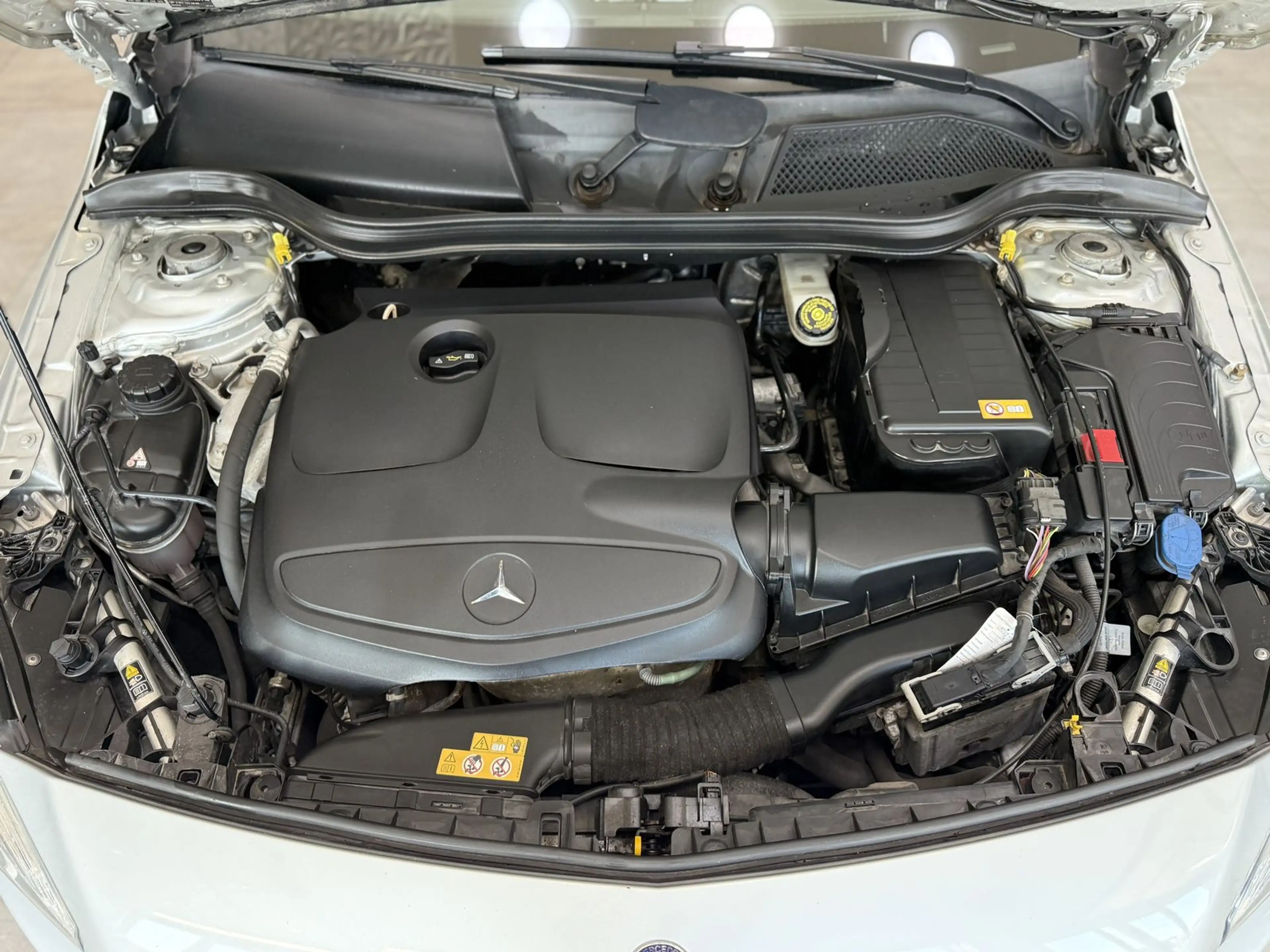 Mercedes-Benz A 200 A 200 Street Style *AMGLINE*CARPLAY* — photo 7