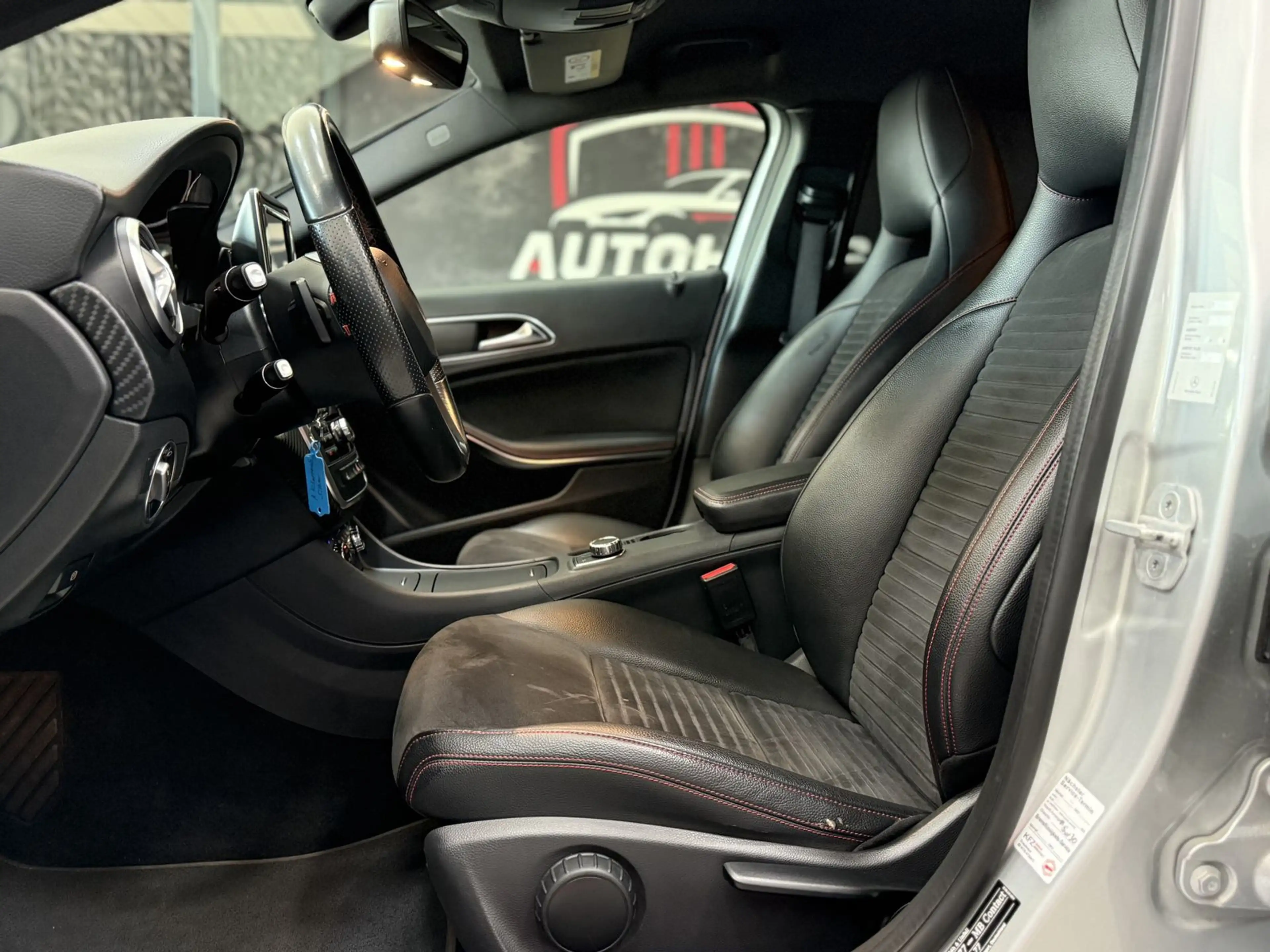 Mercedes-Benz A 200 A 200 Street Style *AMGLINE*CARPLAY* — photo 9