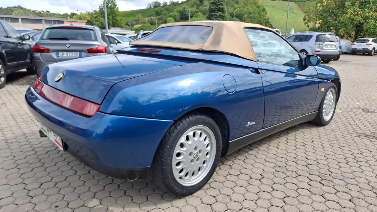 Alfa Romeo Spider 2.0 ts 16v Lusso, foto 3