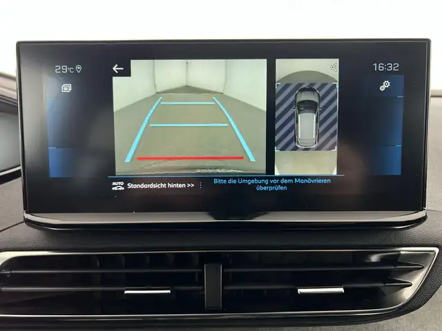 Peugeot 3008 view 13