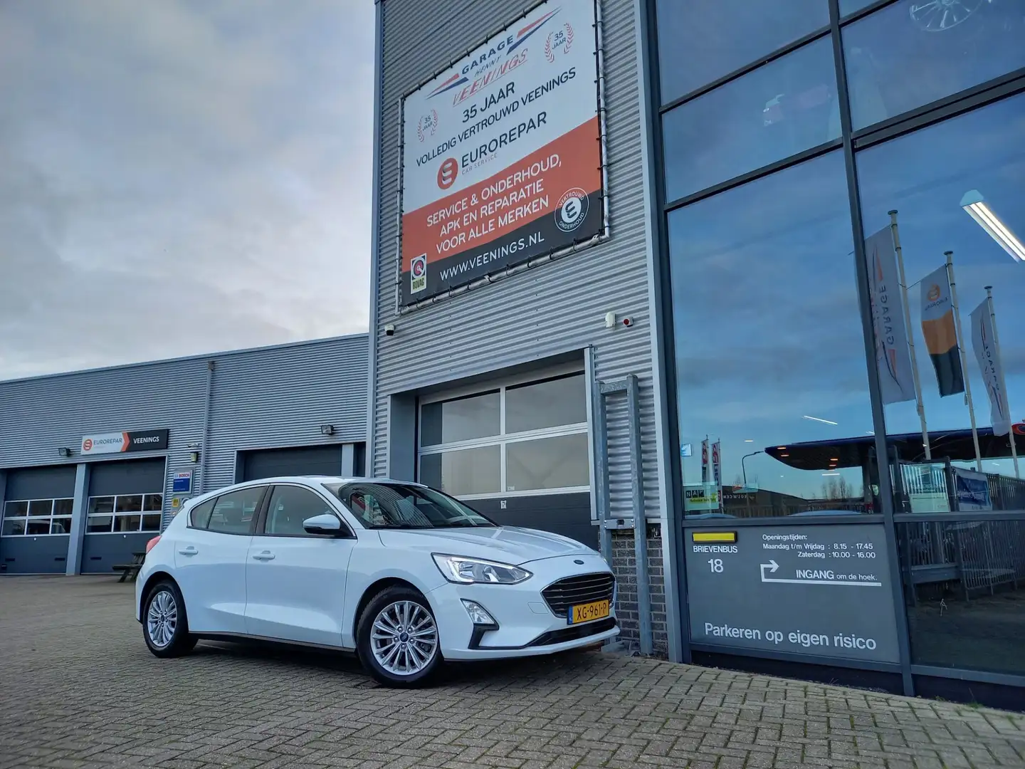 Ford Focus 1.0 EcoBoost Titanium Business AUTOMAAT - CARPLAY Blanc - 2
