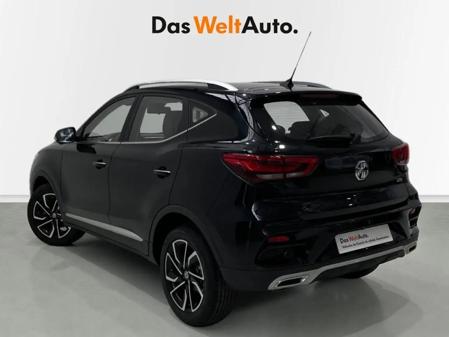 MG ZS 2.5 V6 Core 180 Negro - 2