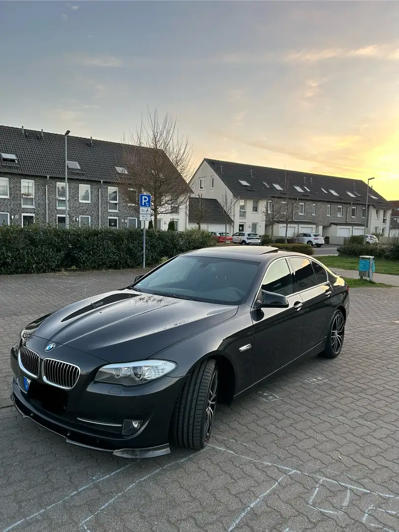 BMW 525 525d Aut./Schiebedach/8Fach/Carplay/M Lenkr. - 1