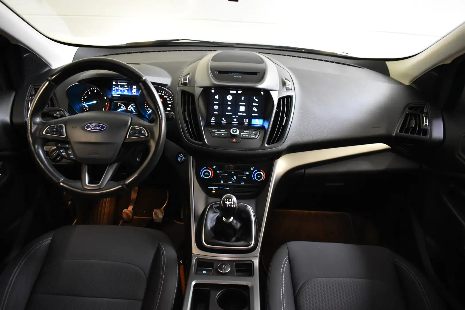 Ford Kuga 1.5 EcoBoost TREND ULTIMATE TREKHAAK/NAVI/CRUISE Gris - 2