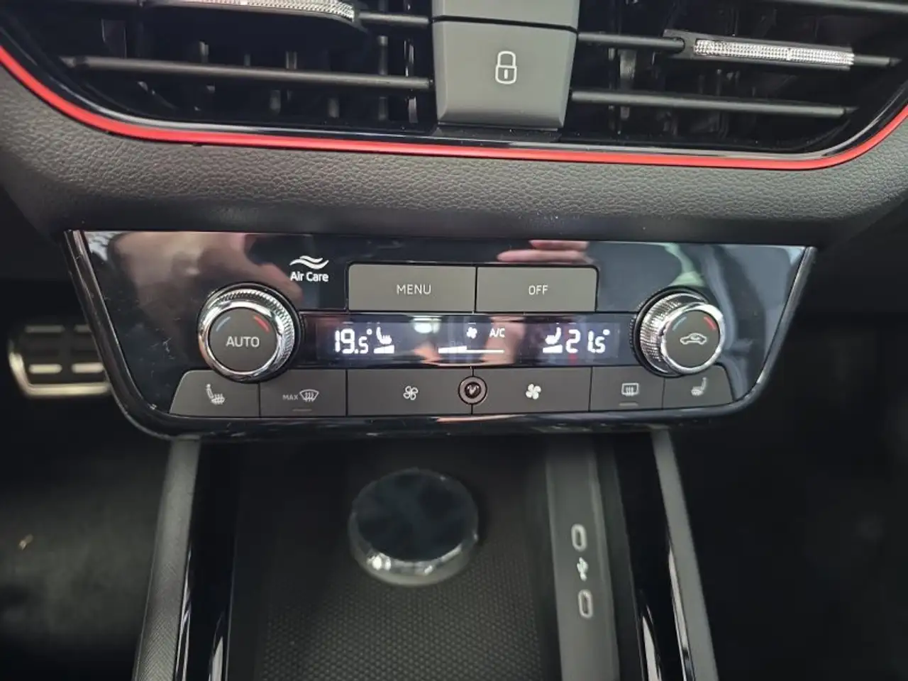 Skoda Kamiq Monte Carlo 1,5TSI DSG 4*J.Gar/AHK/18*Alu/el.Klapp, миниатюра 27
