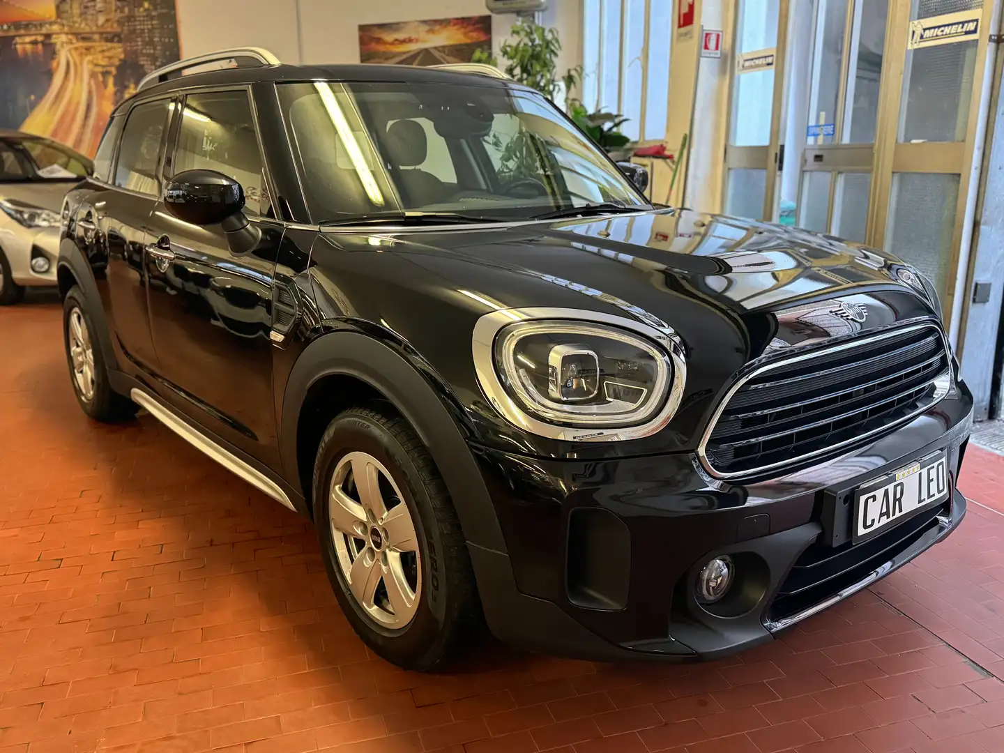 MINI Cooper Countryman Mini Countryman 1.5 Cooper  auto Negro - 2
