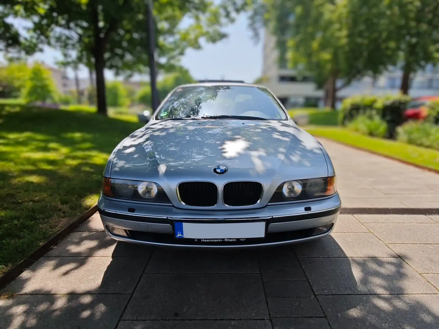 BMW 523 5er 523i Silber - 2