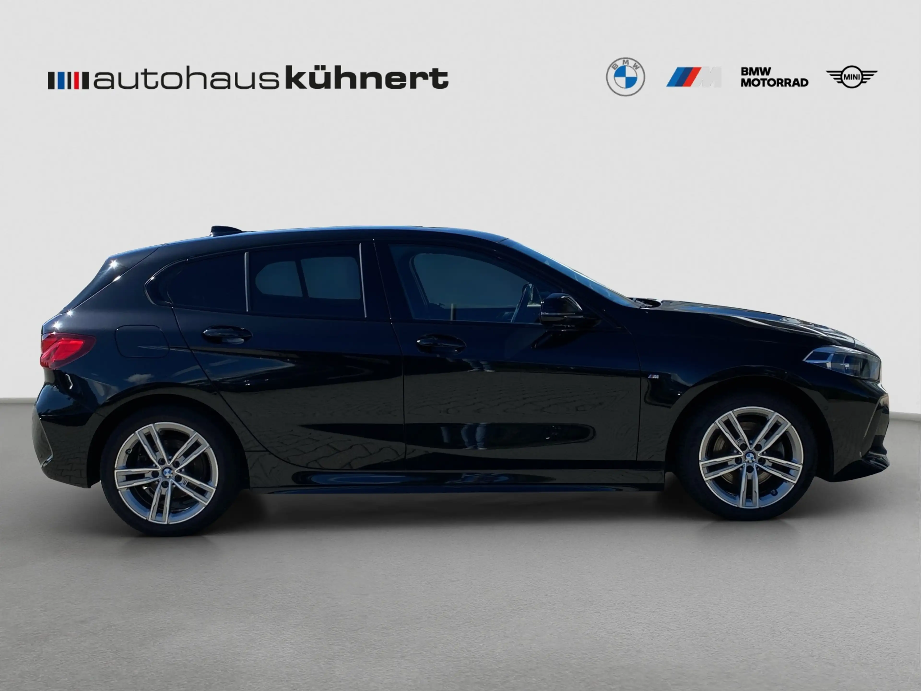 BMW 118 i M-Sport LED SpurAss Navi Sportsitz PDC — photo 8
