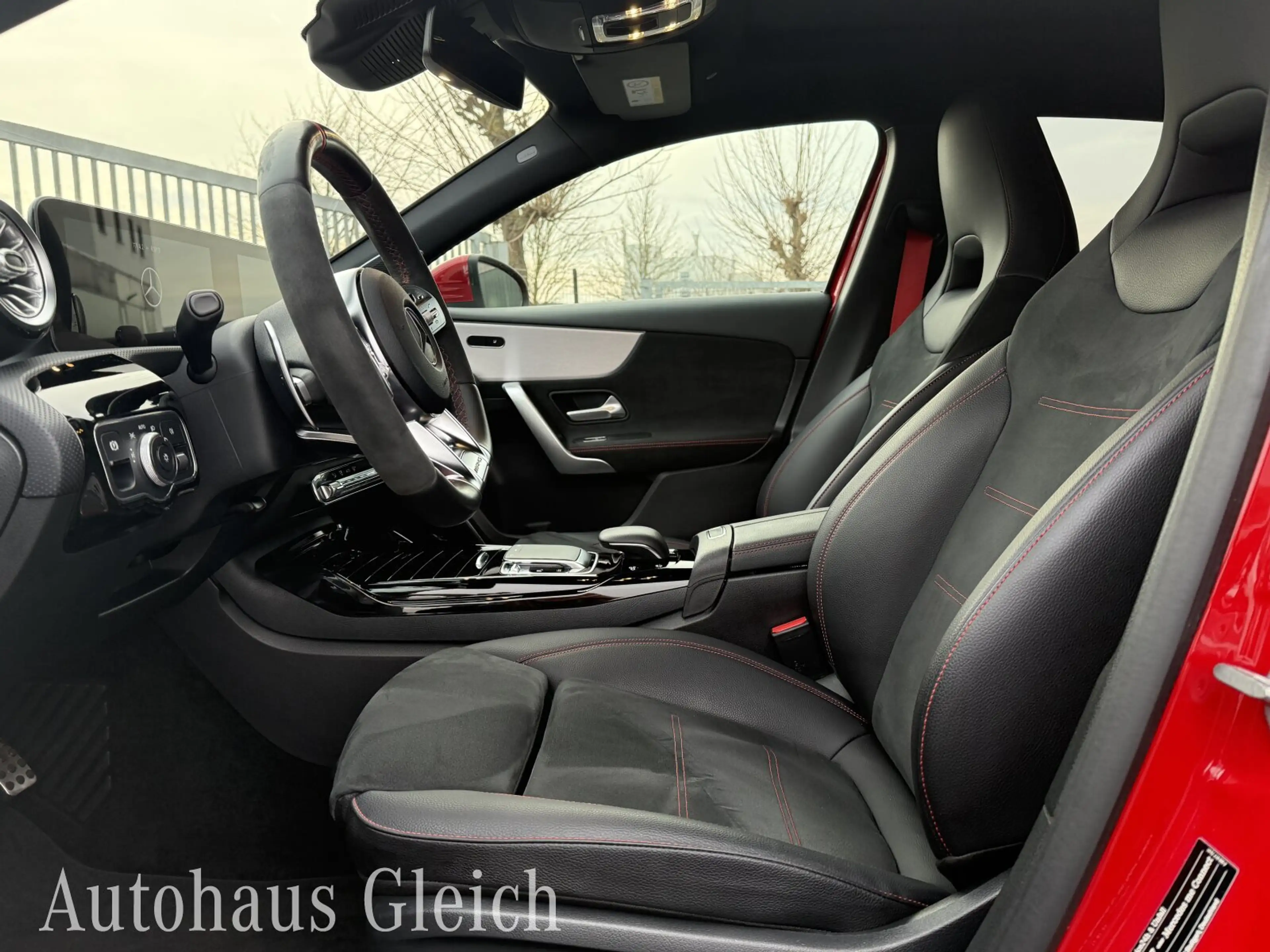 Mercedes-Benz A 35 AMG AMG A 35 4Matic (EURO 6d-TEMP) Navi/Pano.-Dach — photo 5
