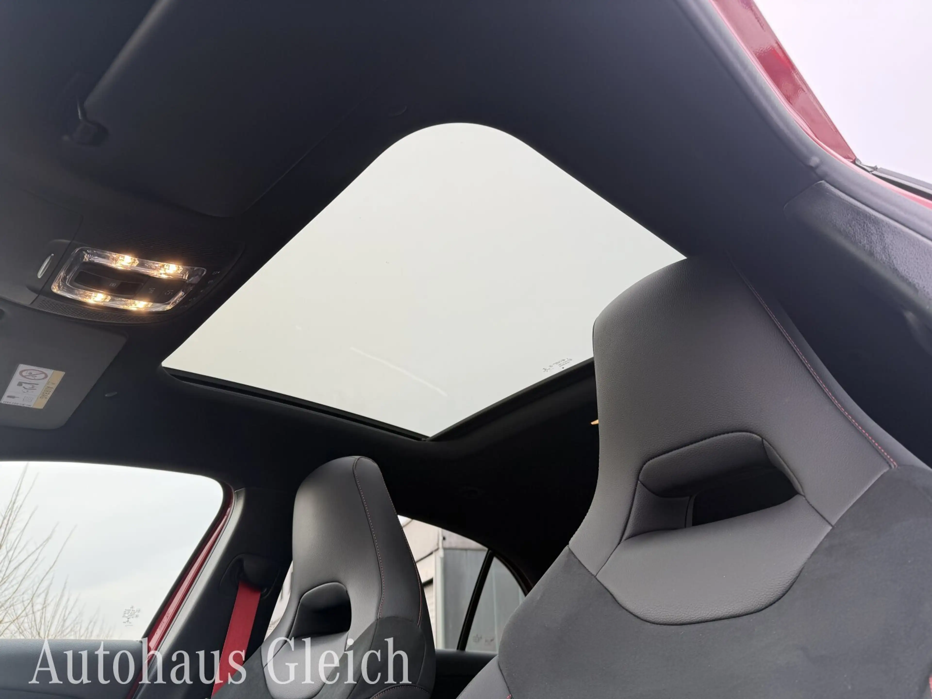 Mercedes-Benz A 35 AMG AMG A 35 4Matic (EURO 6d-TEMP) Navi/Pano.-Dach — photo 12