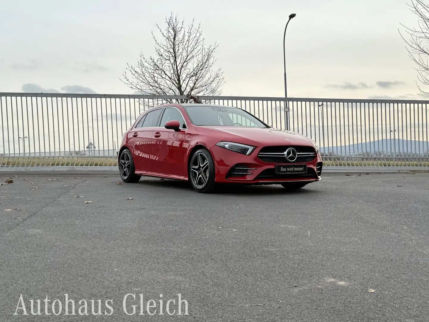 Mercedes-Benz A 35 AMG AMG A 35 4Matic (EURO 6d-TEMP) Navi/Pano.-Dach Rot - 2
