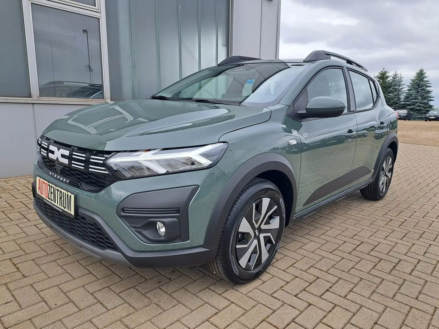 Dacia Sandero Stepway Expression KLIMAAUTOMATIK KAMERA Verde - 1