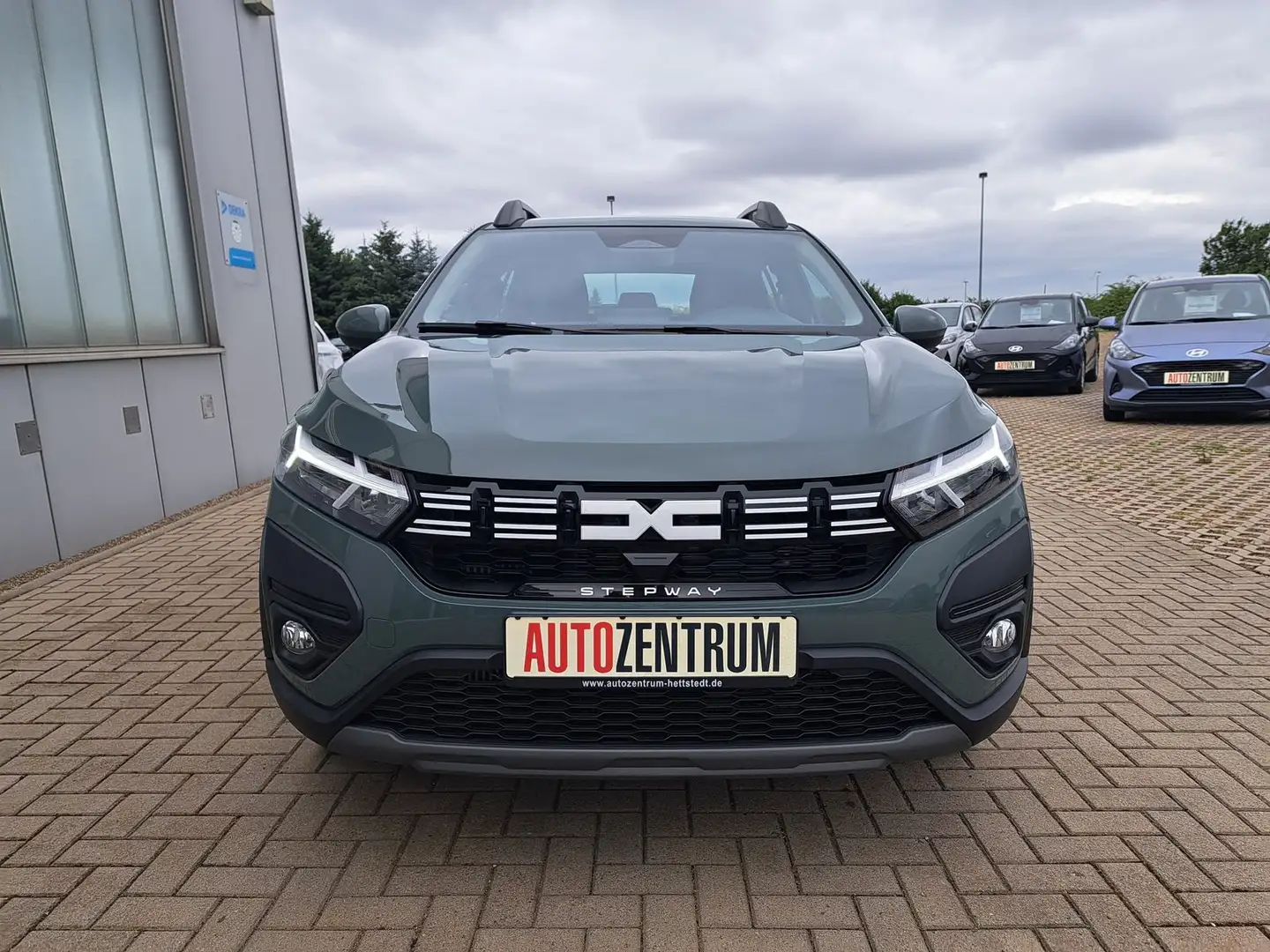 Dacia Sandero Stepway Expression KLIMAAUTOMATIK KAMERA Verde - 2