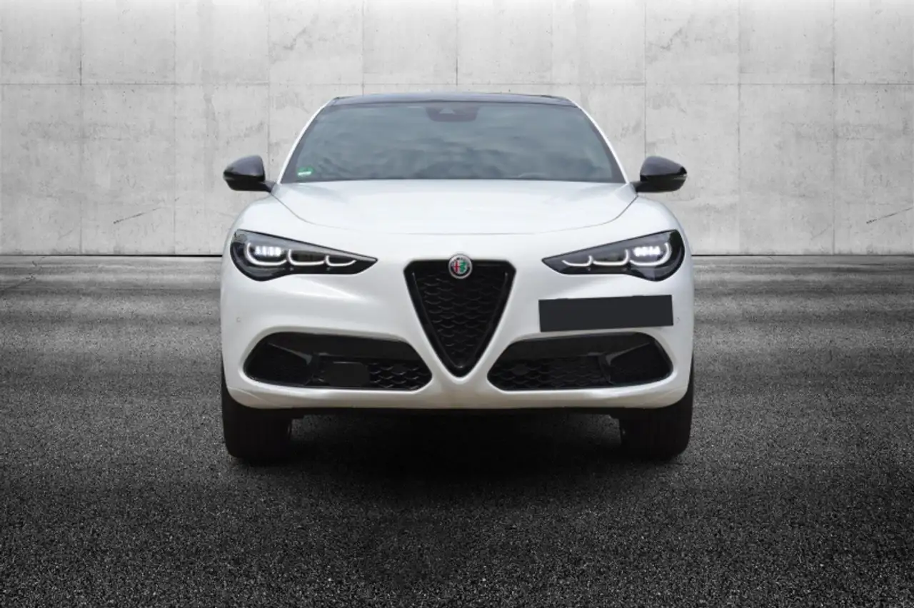 Alfa Romeo Stelvio 2024