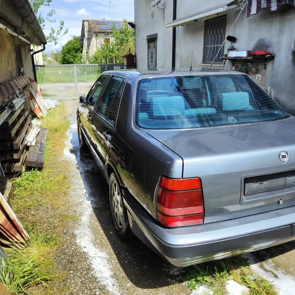 Lancia Thema 2.0t 16v LS cat., foto 12