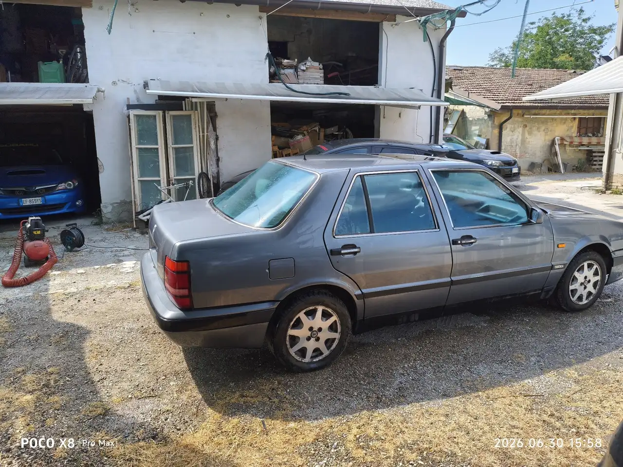 Lancia Thema 2.0t 16v LS cat., foto 5