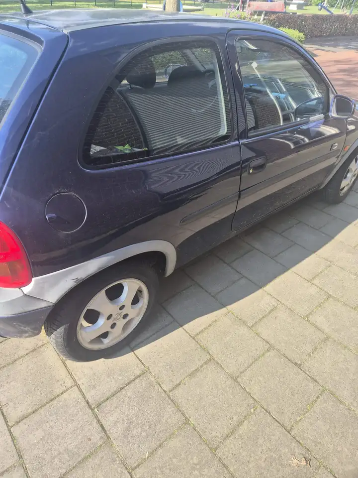 Opel Corsa 1.2i-16V Strada, foto 2