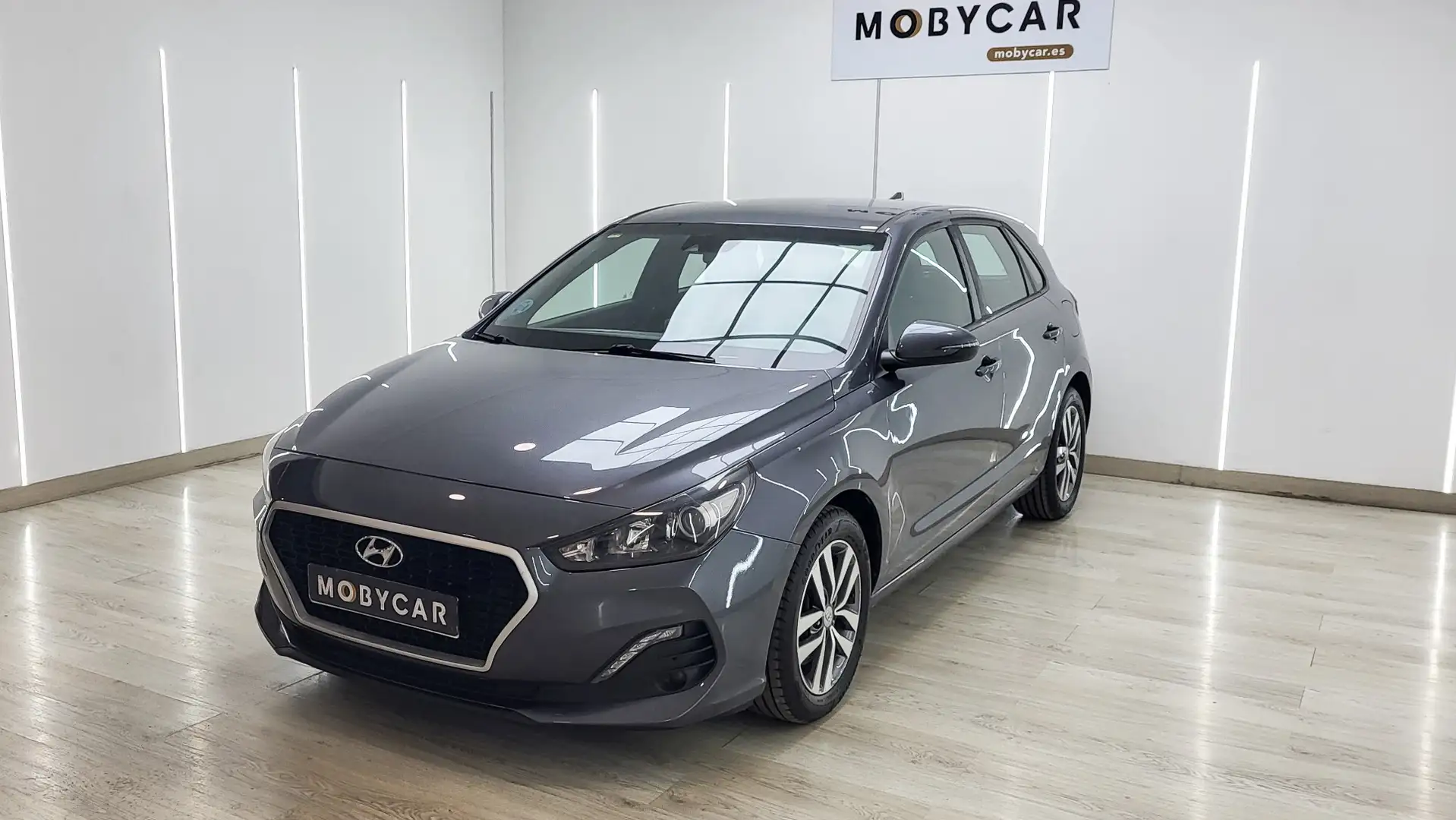 Hyundai i30 1.6CRDi Klass 95 Gris - 1