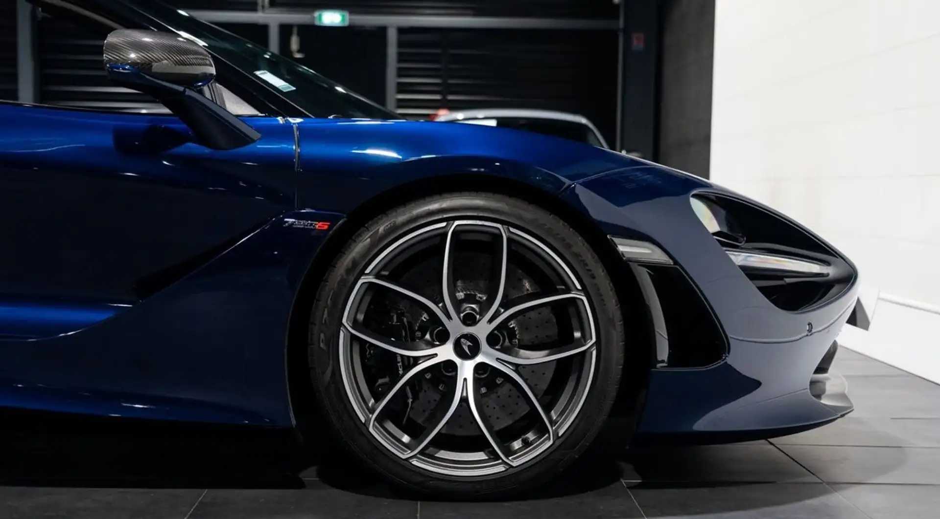 맥라렌 720S 720 Sport Spider 2019 네이비 사진 7