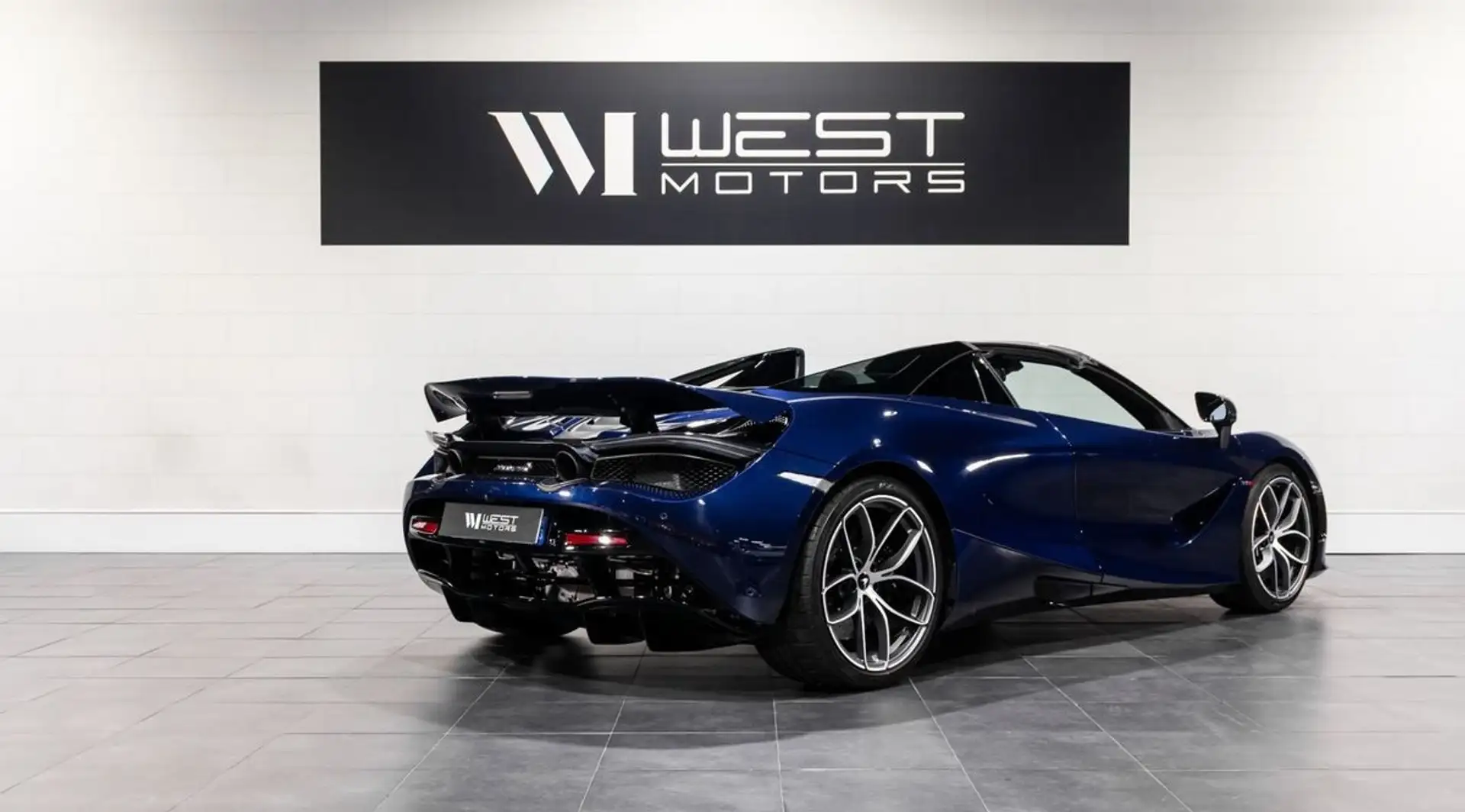 맥라렌 720S 720 Sport Spider 2019 네이비 사진 5