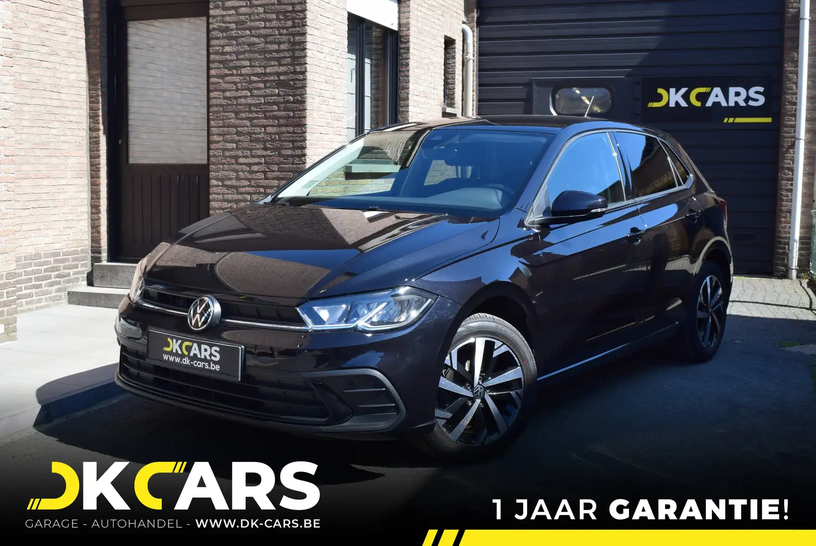 Volkswagen Polo 1.0 TSI DSG - NAVI / LANE ASSIST / ACC STOP &GO Zwart - 1