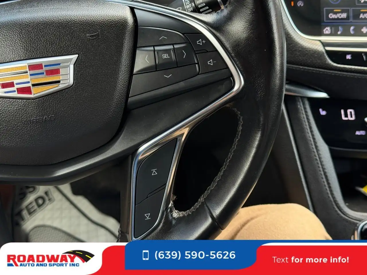 Cadillac XT5 снимка Cadillac XT5