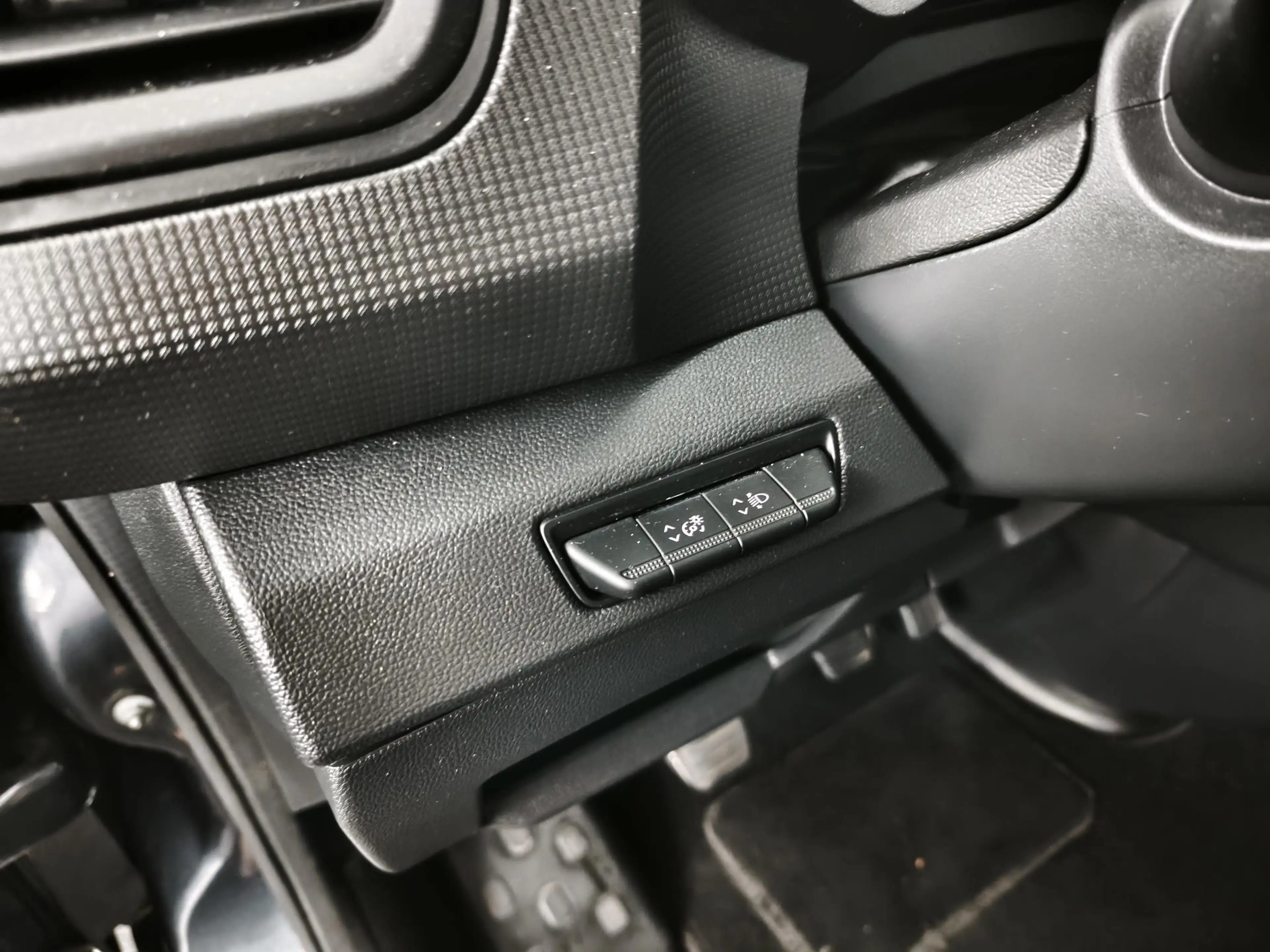 Renault Trafic 2.0 dCi 130 T30 L2H1 Work Edition | Camera | Navig — photo 31