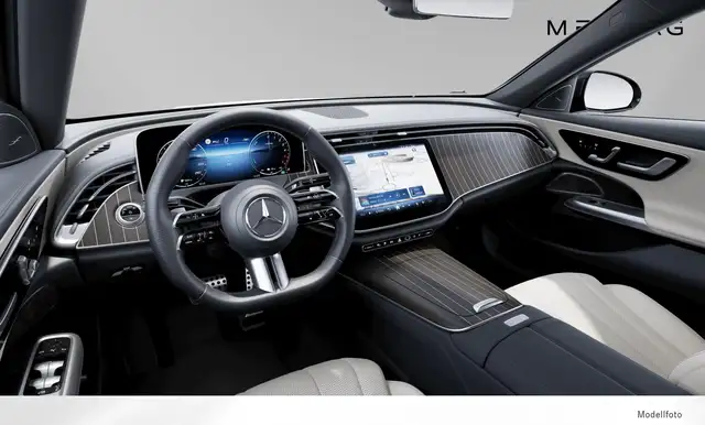 Mercedes-Benz E 300 de Limousine Österreich-Edition Ansicht 3