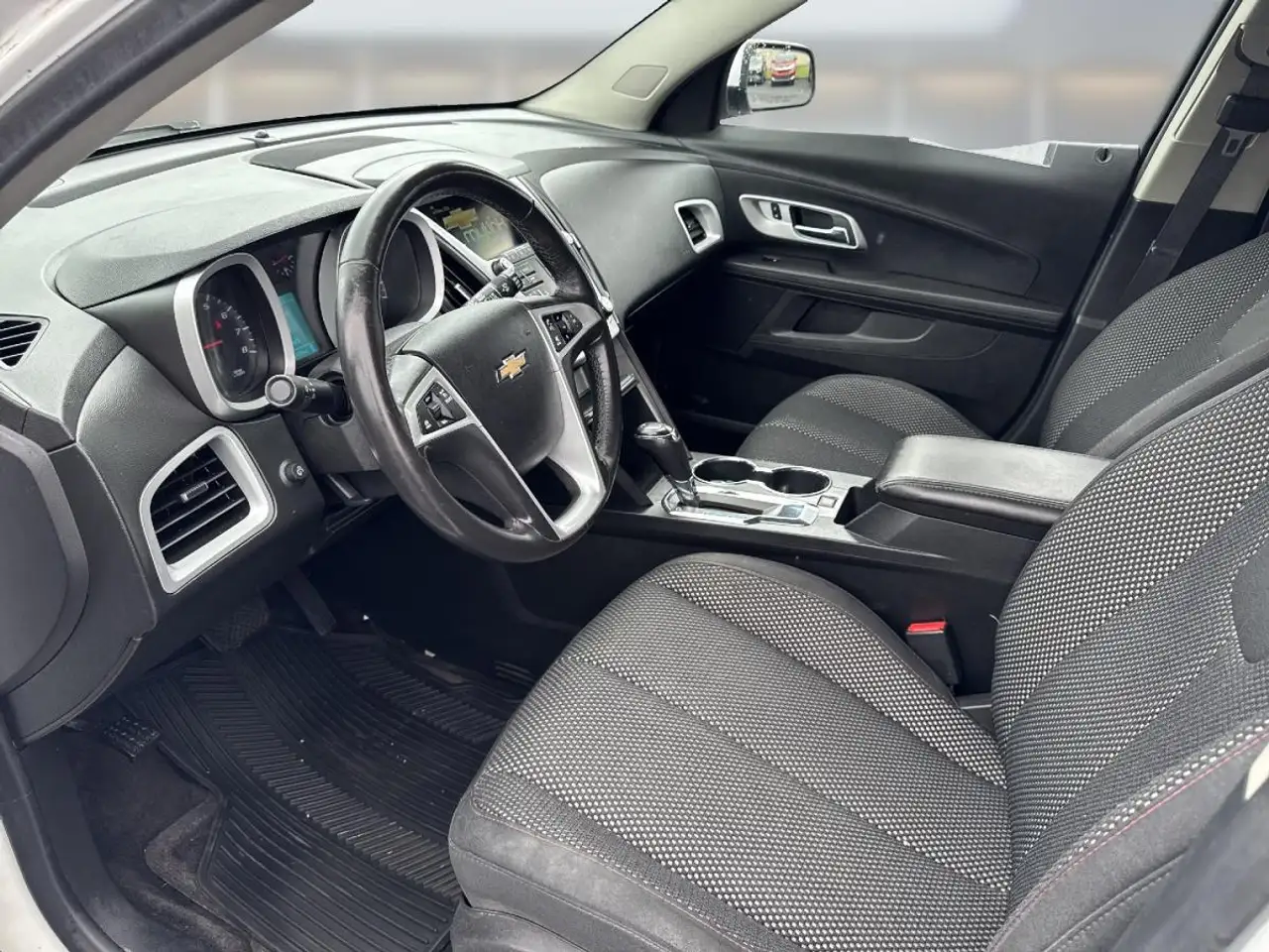 Chevrolet Equinox photo Chevrolet Equinox