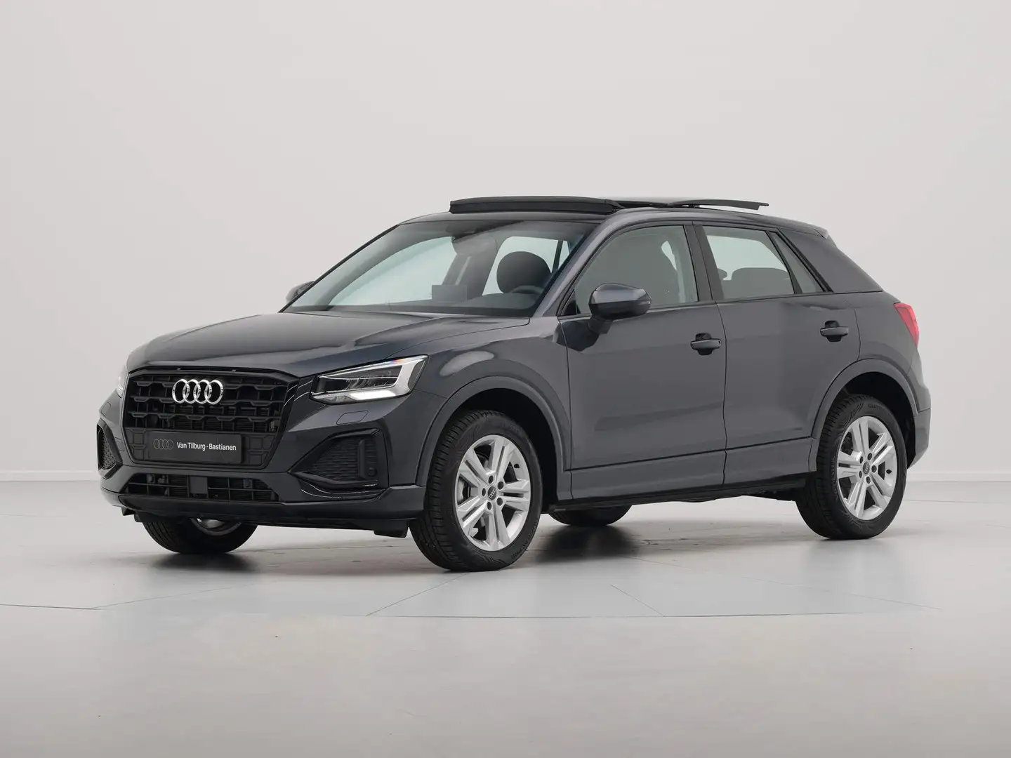 Audi Q2 35 TFSI 150pk S-Line Edition Panorama Navigatie Cl Grau - 2
