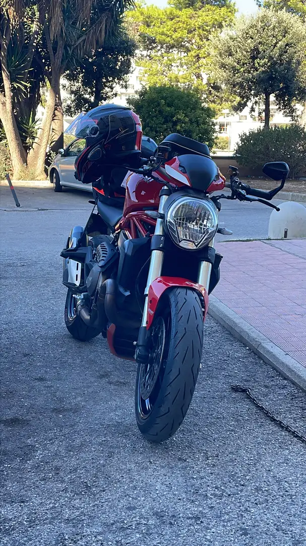 Ducati Monster 1200 - 2