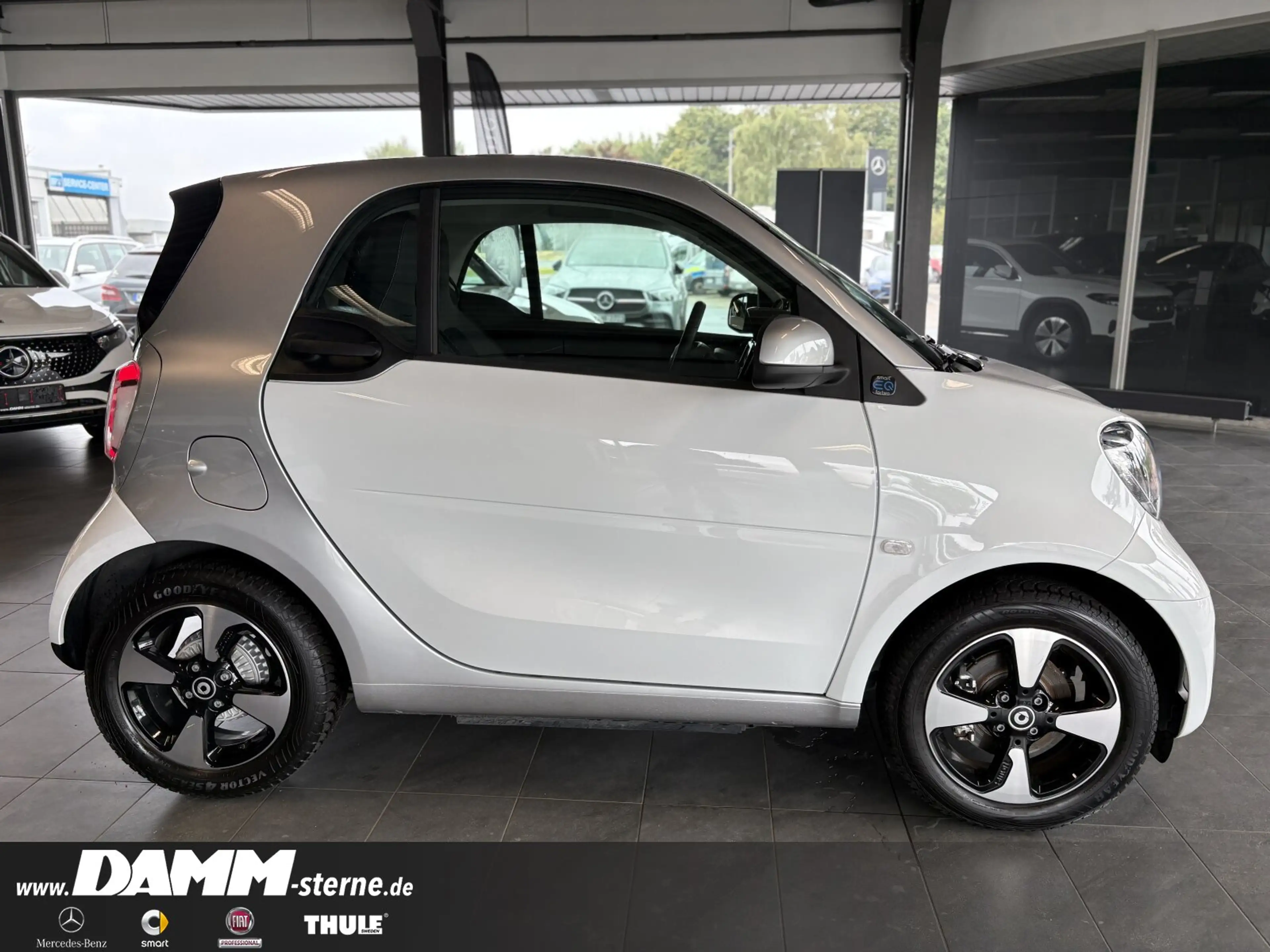 smart forTwo EQ Passion/Exclusive/22 kW/LED/Winter-P. — photo 4