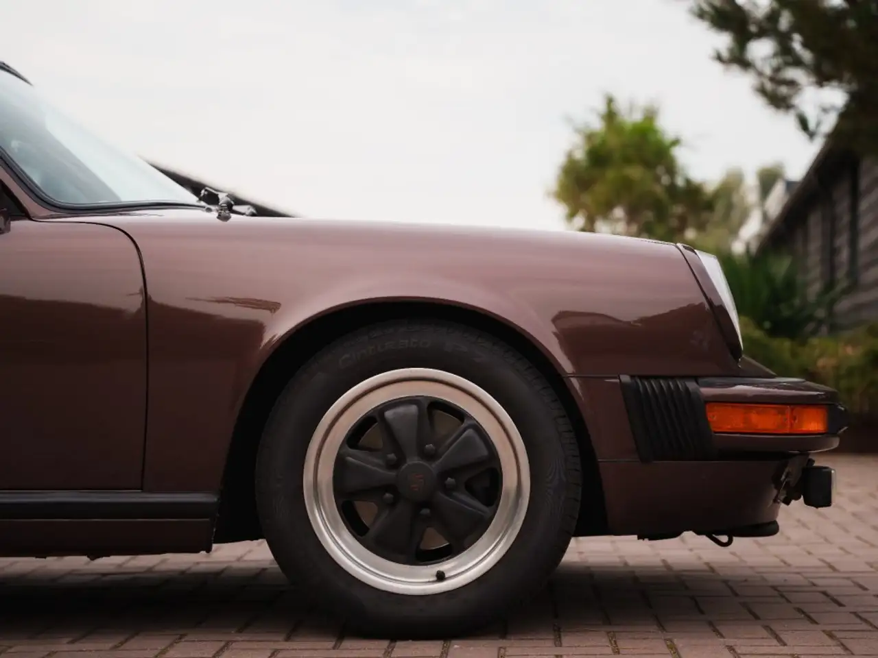 Porsche 911 3.0 SC Coupe â Palisander Metallic, foto 12