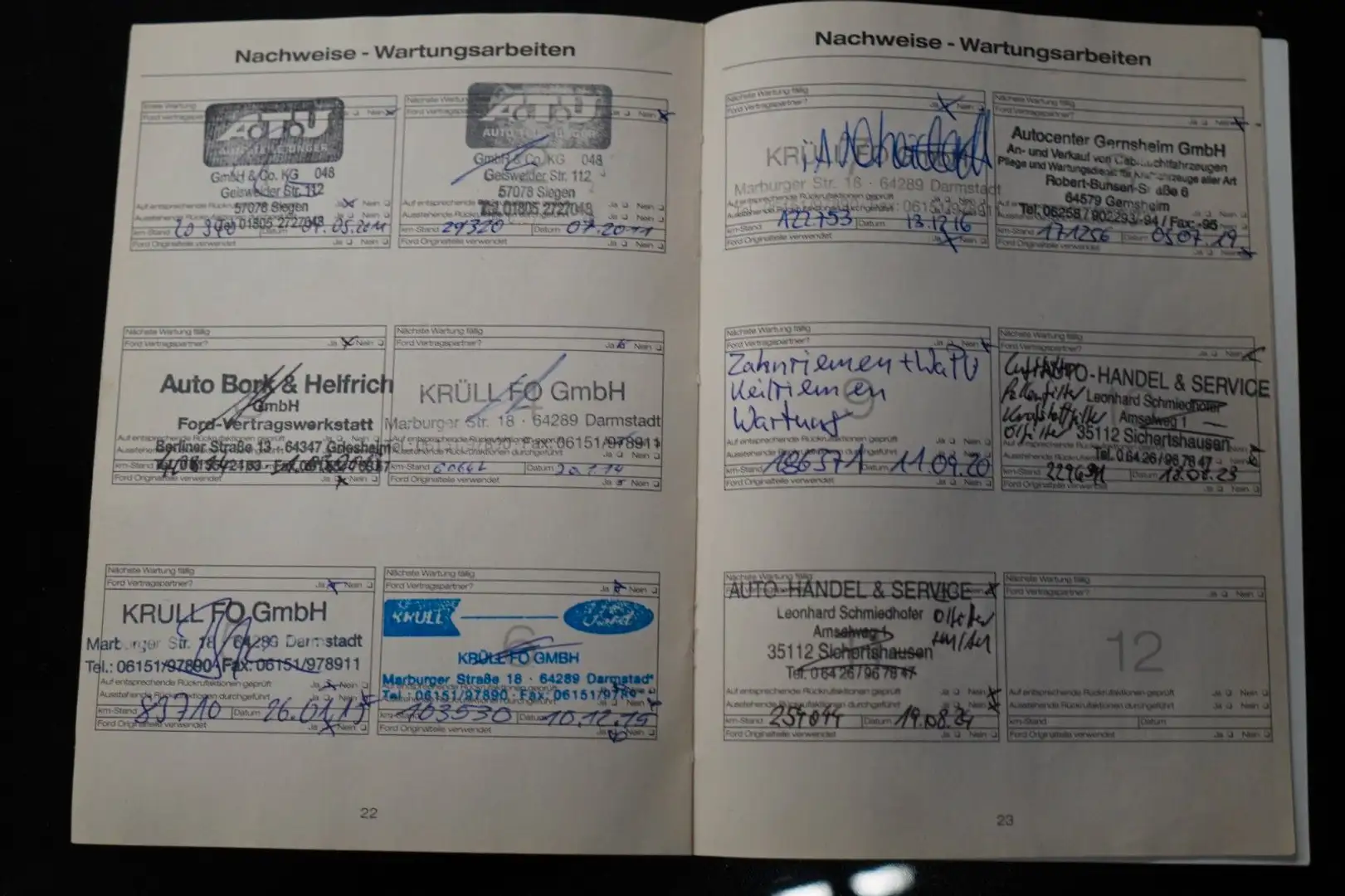 Ford Focus 1.6 TDCi Turnier 2.Hand*Navi*AHK*Sitzheiz* Schwarz - 2