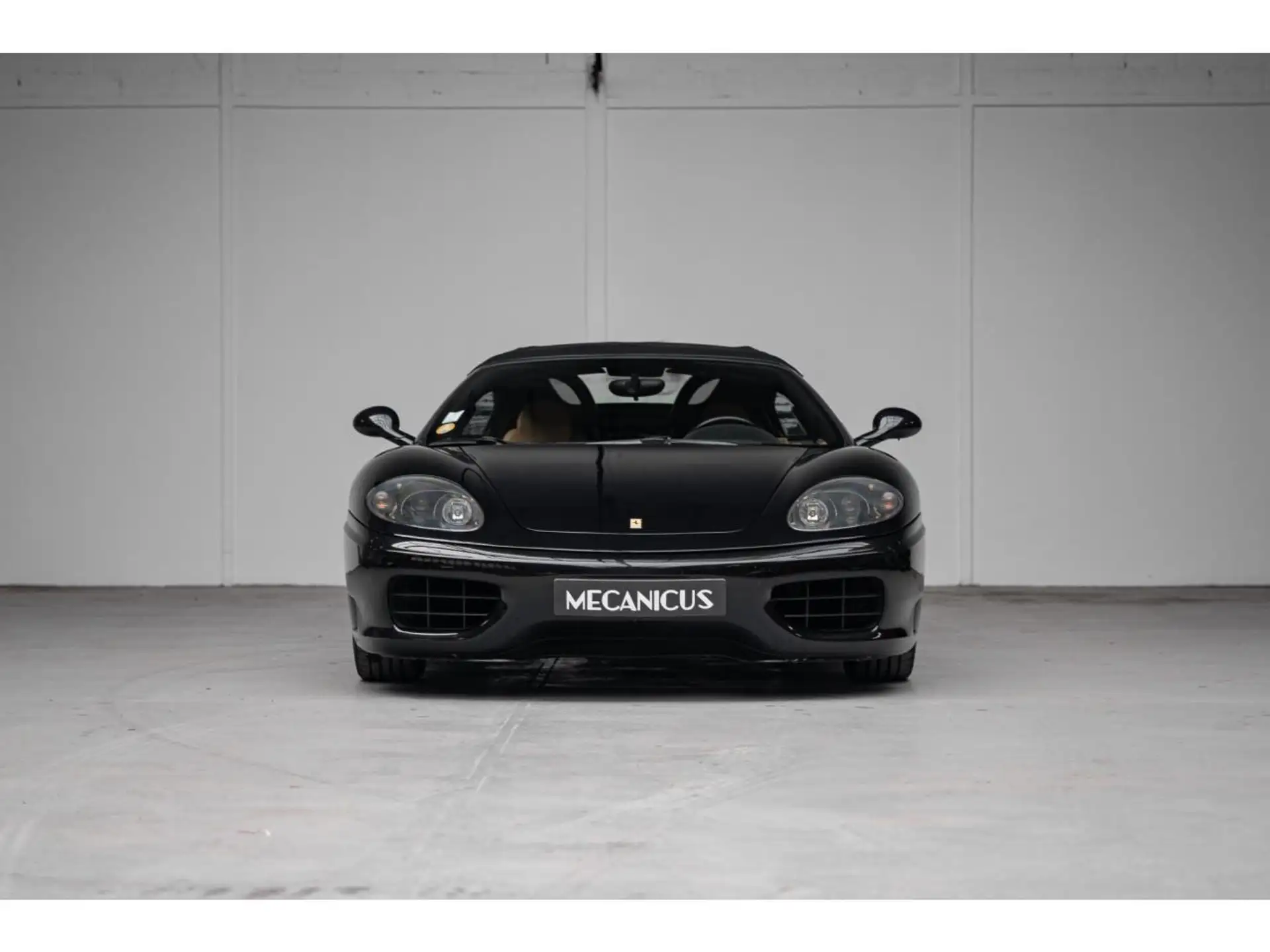 페라리 360 Spider 2004 검정 사진 4