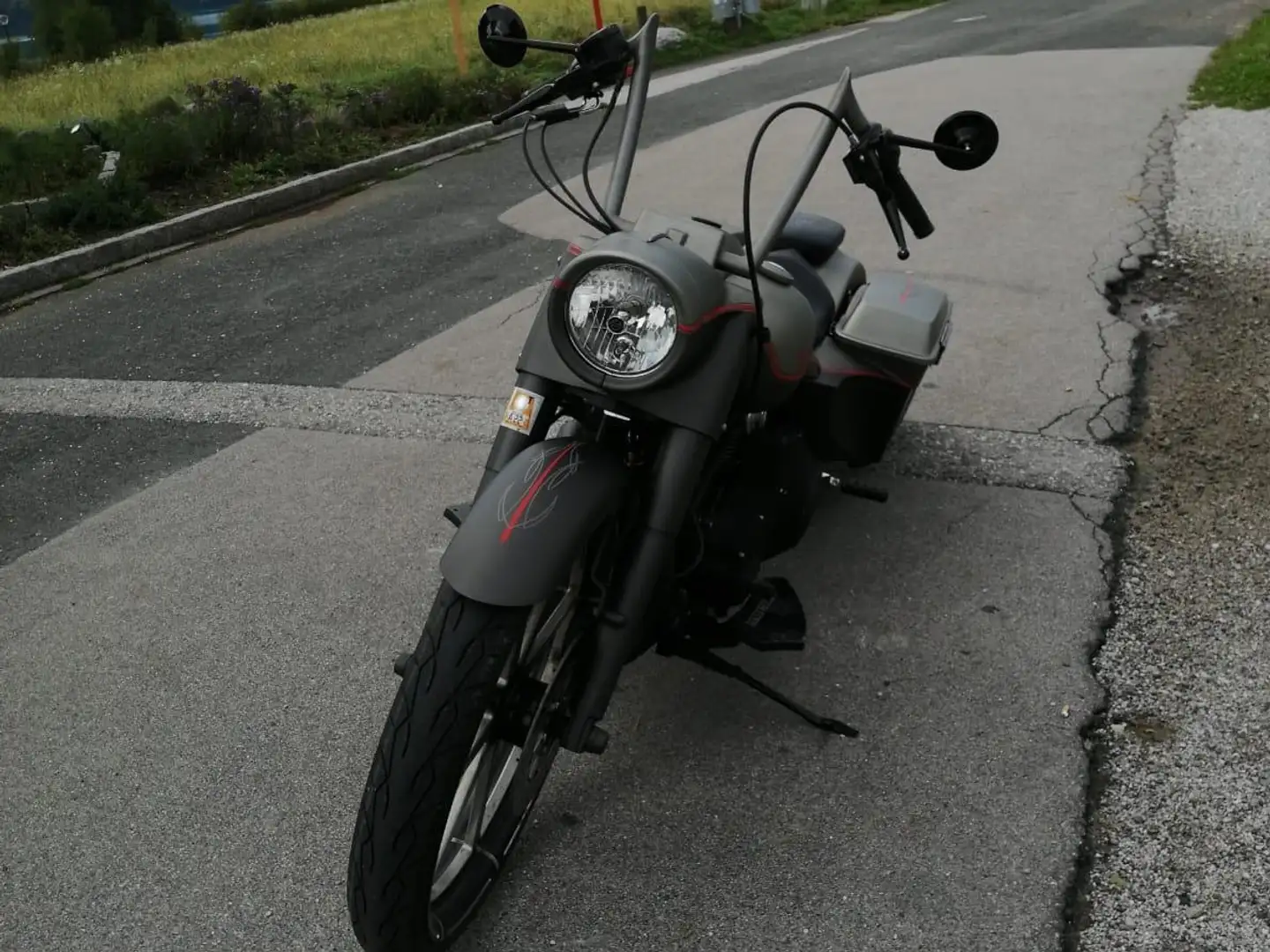 Harley-Davidson Road King Gris - 2