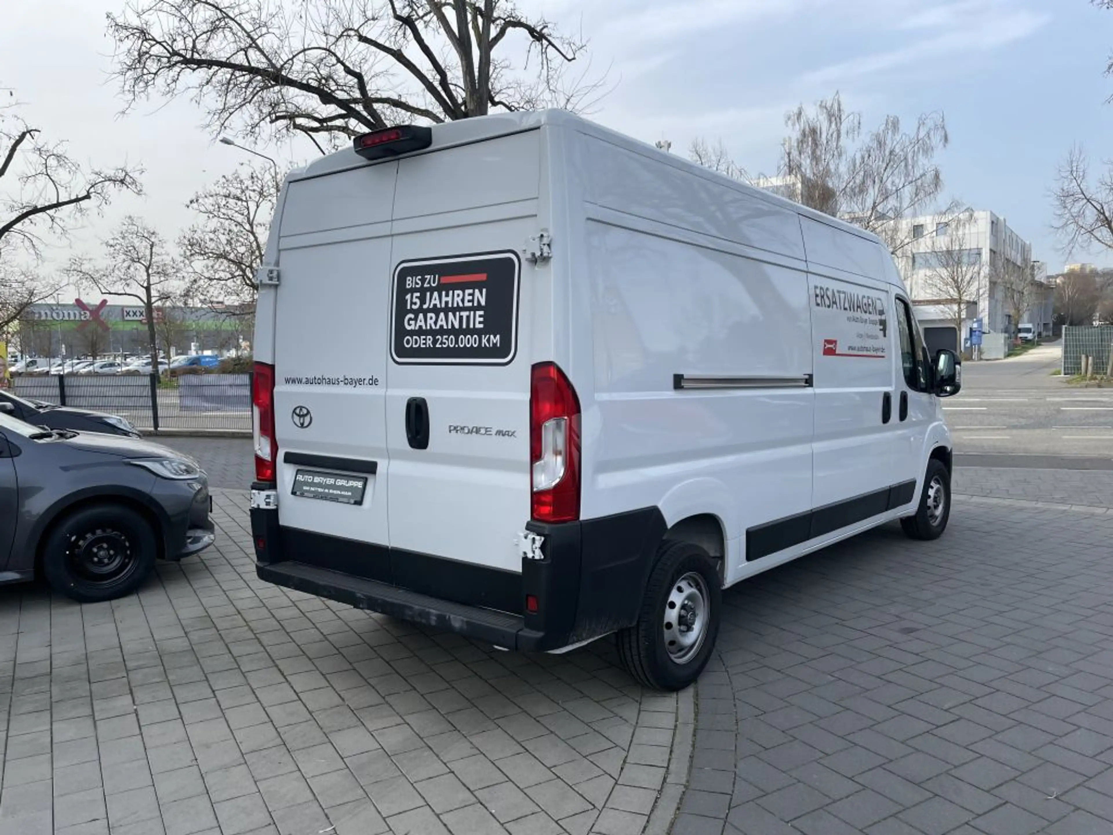 Toyota Proace Max 2.2-l-D 35 L3H2 Work — photo 3