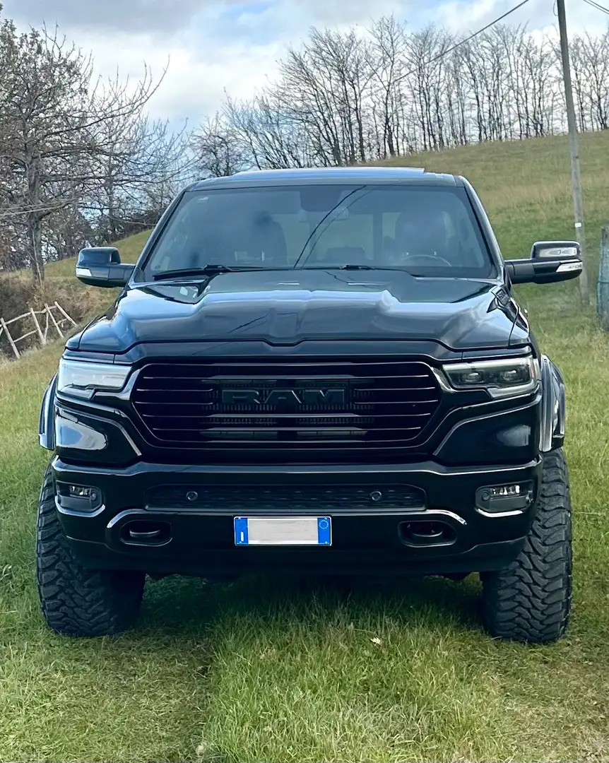 Dodge RAM 5.7 V8 Crew Cab Big Horn Black 395cv at8 - 1
