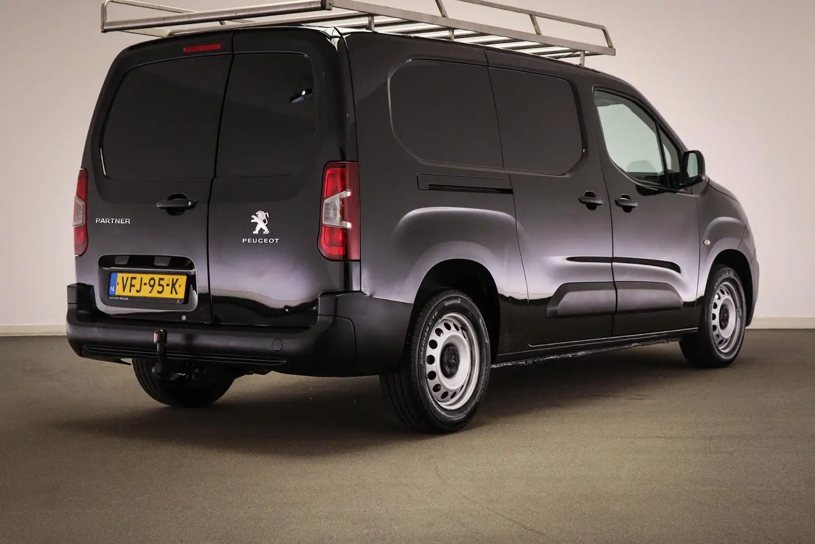 Peugeot Partner 1.5 BlueHDI Premium Long AUTOMAAT | VISIBILITE PAC Zwart - 2