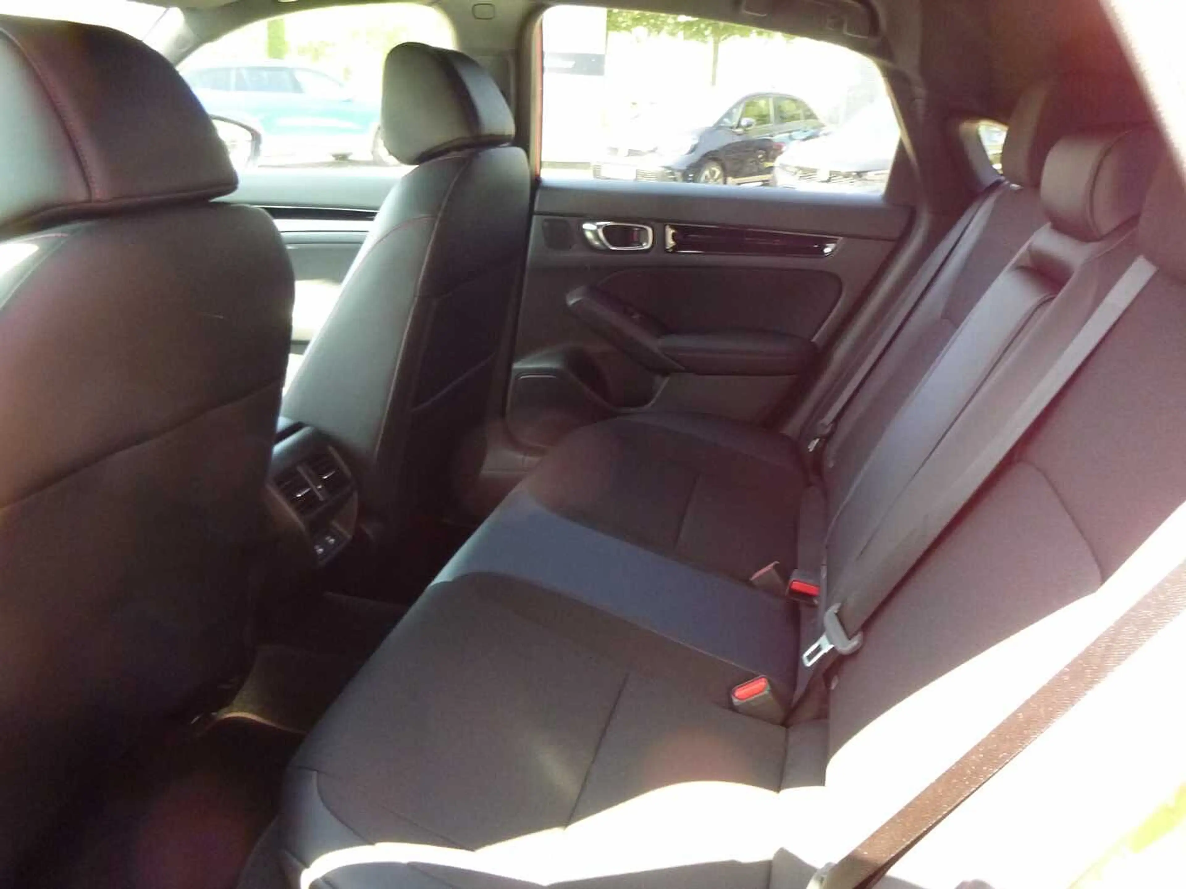 Honda Civic e:HEV (2027) 2.0 i-MMD Hybrid Sport — photo 10