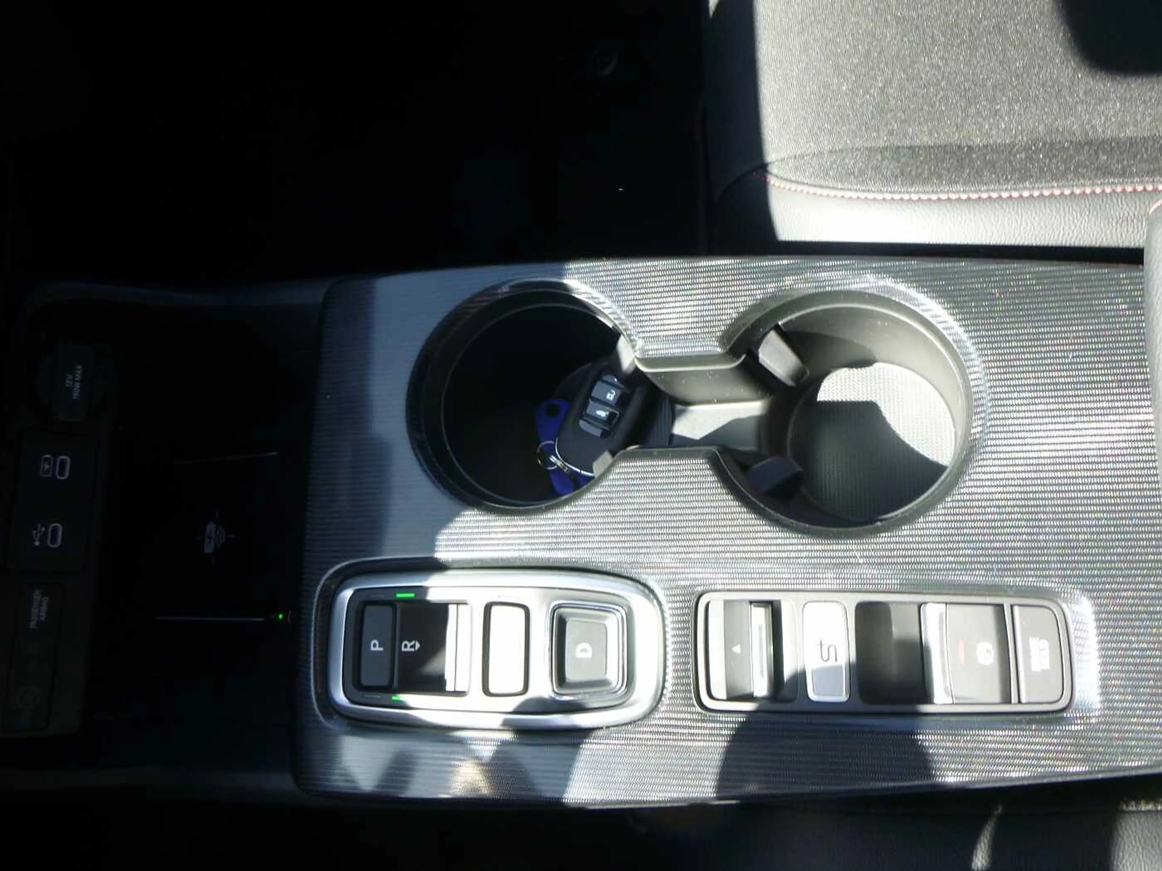 Honda Civic e:HEV (2027) 2.0 i-MMD Hybrid Sport — photo 14