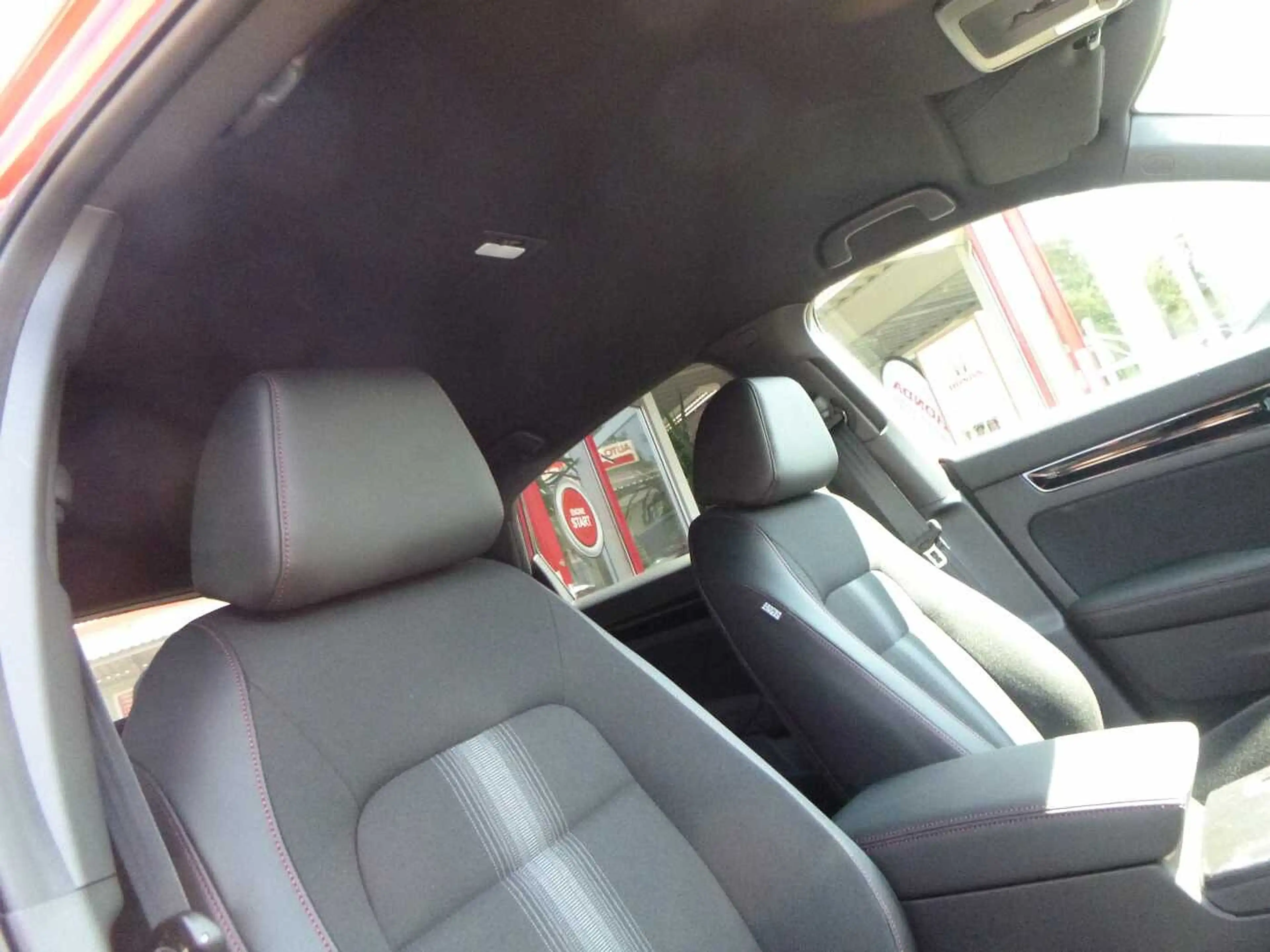Honda Civic e:HEV (2027) 2.0 i-MMD Hybrid Sport — photo 6