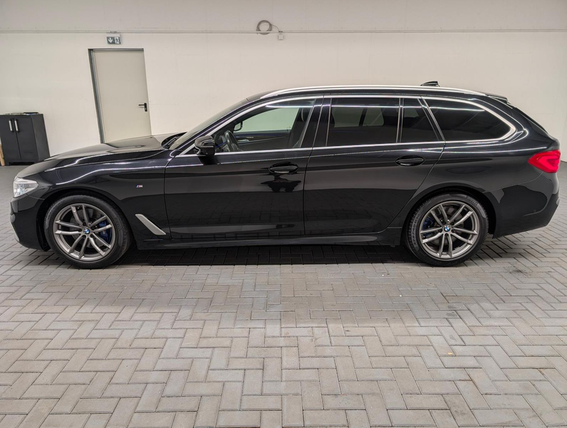 BMW 530 d Touring M-Sport LED/AHK/Leder/360°Kam/HUD — photo 2
